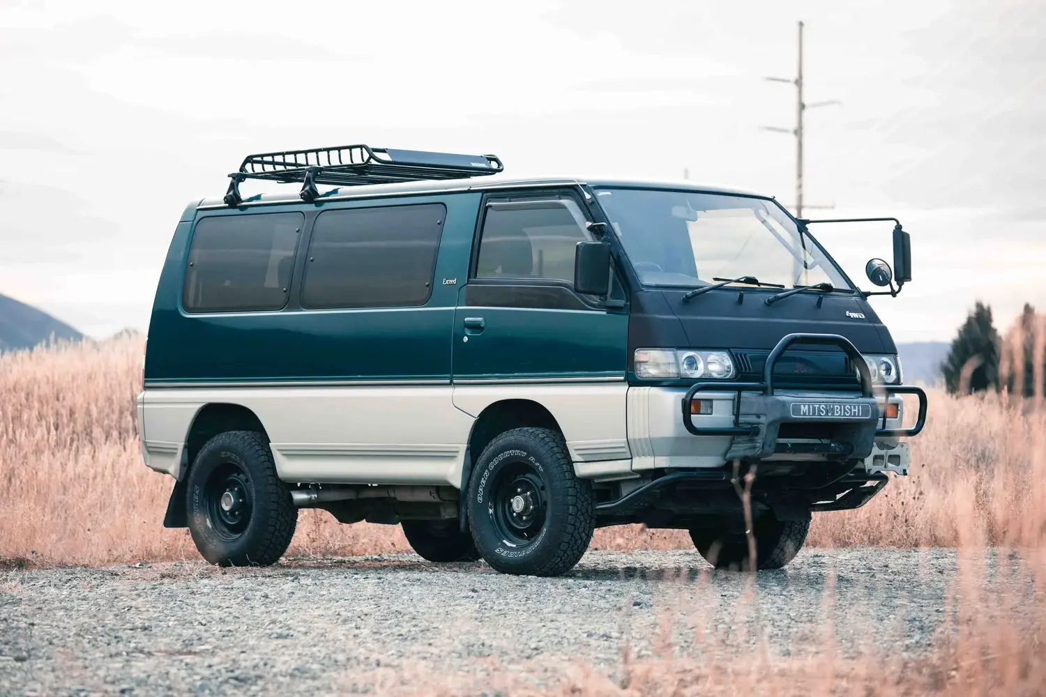 1993 Mitsubishi Delica L300 Star Wagon