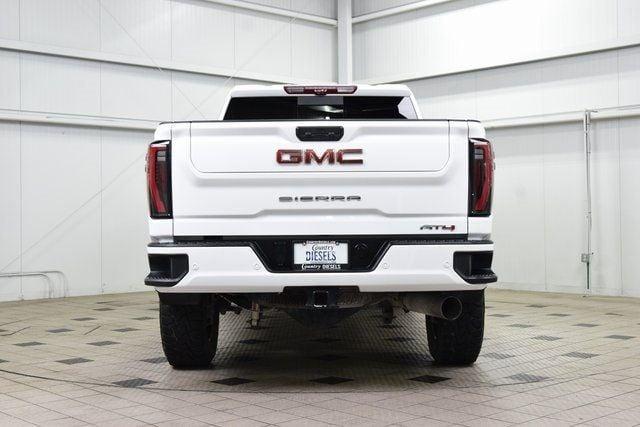 2024 GMC Sierra 2500HD AT4 - 4
