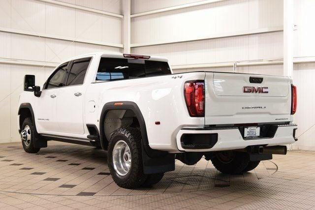 2023 GMC Sierra 3500HD Denali - 3