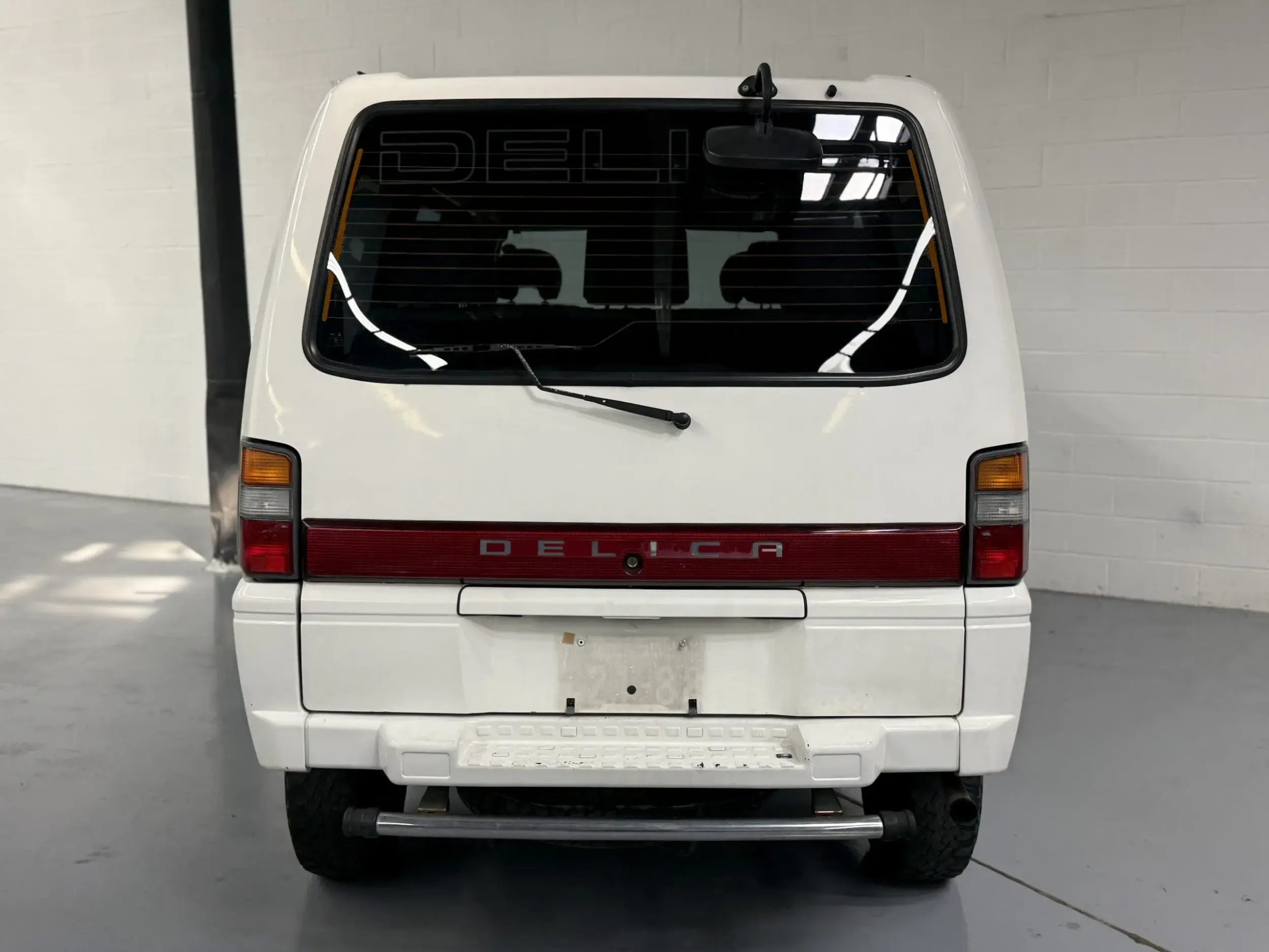 1998 Mitsubishi Delica Star Wagon