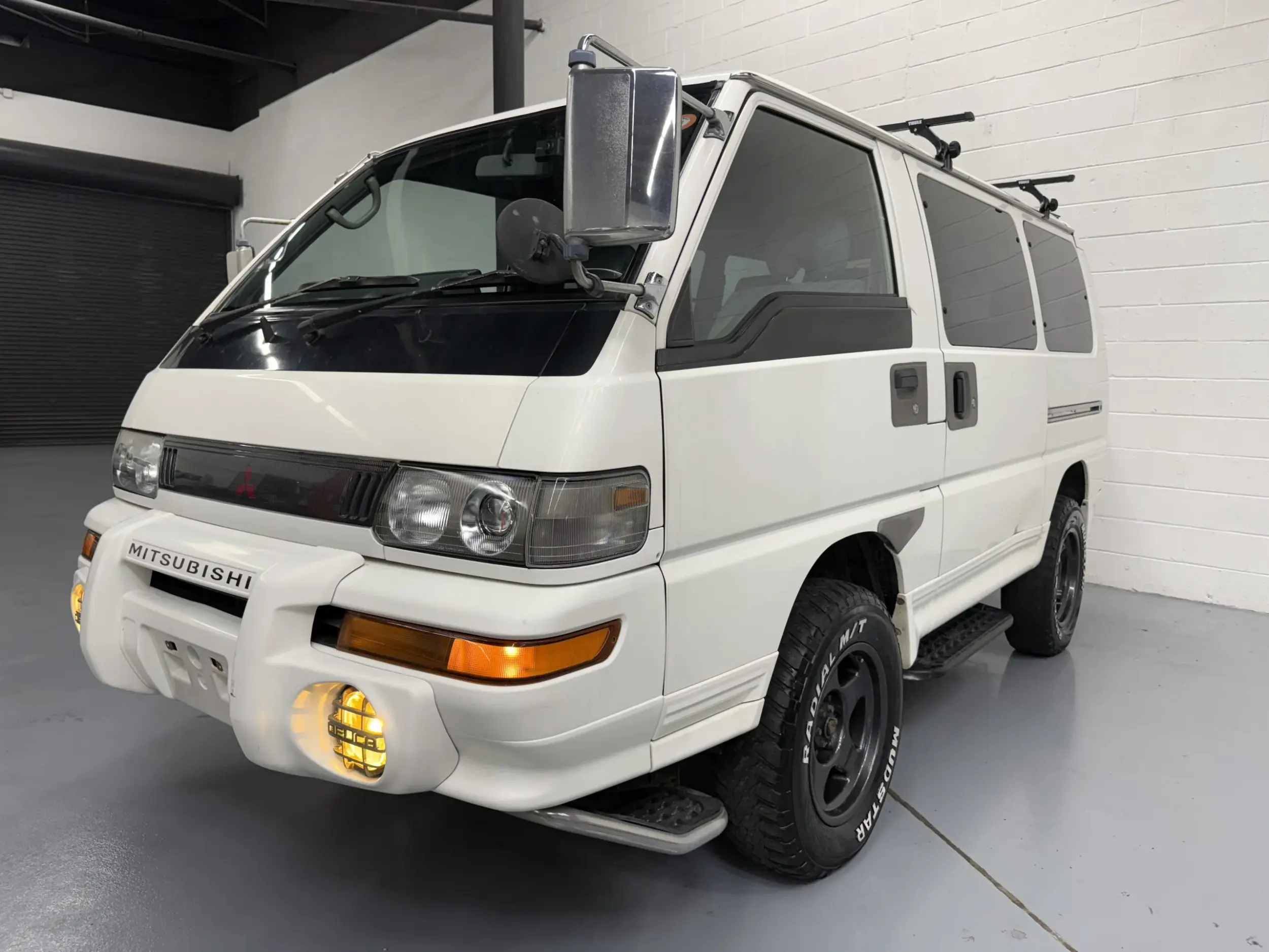 1998 Mitsubishi Delica Star Wagon