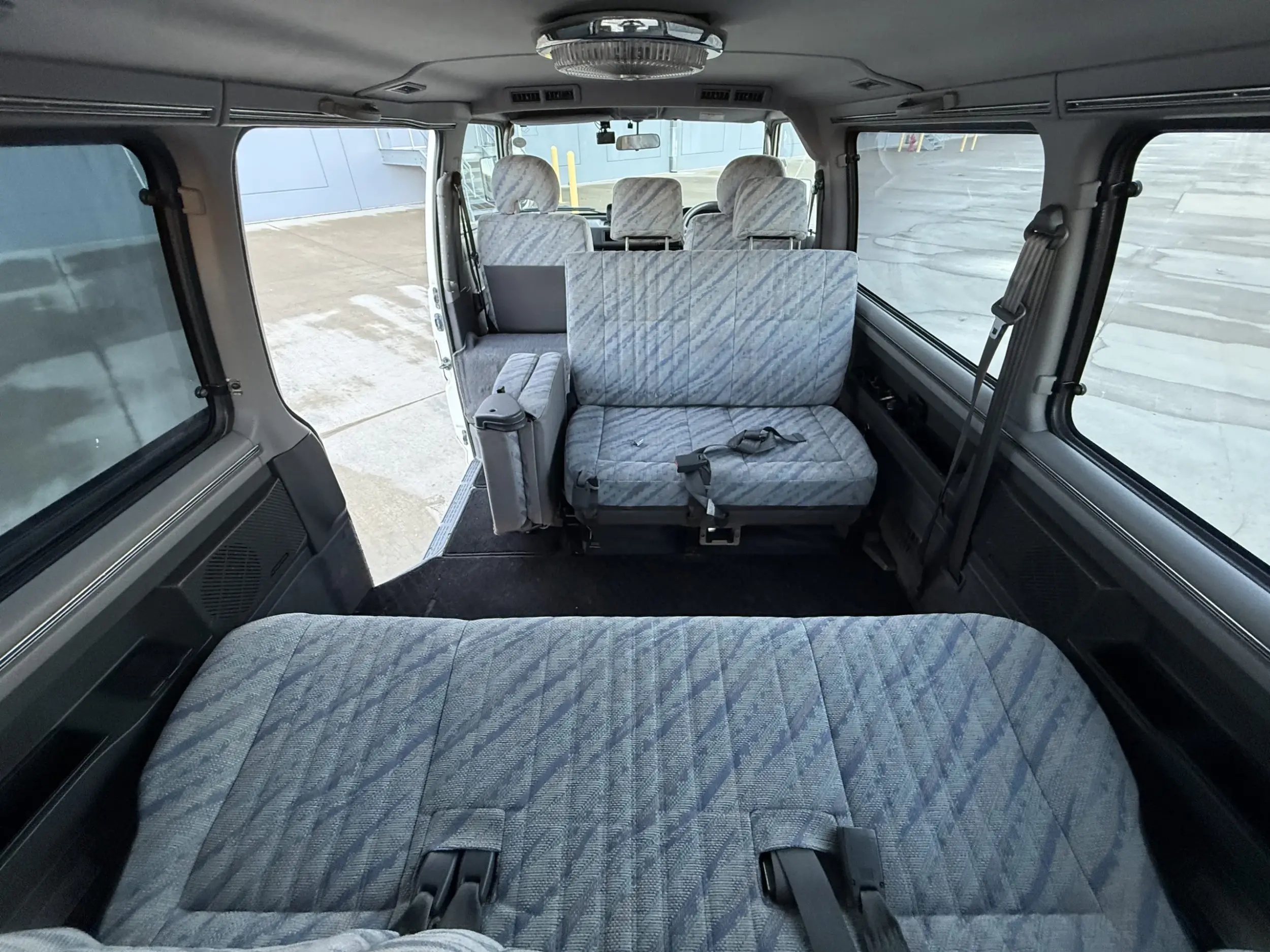 1998 Mitsubishi Delica Star Wagon