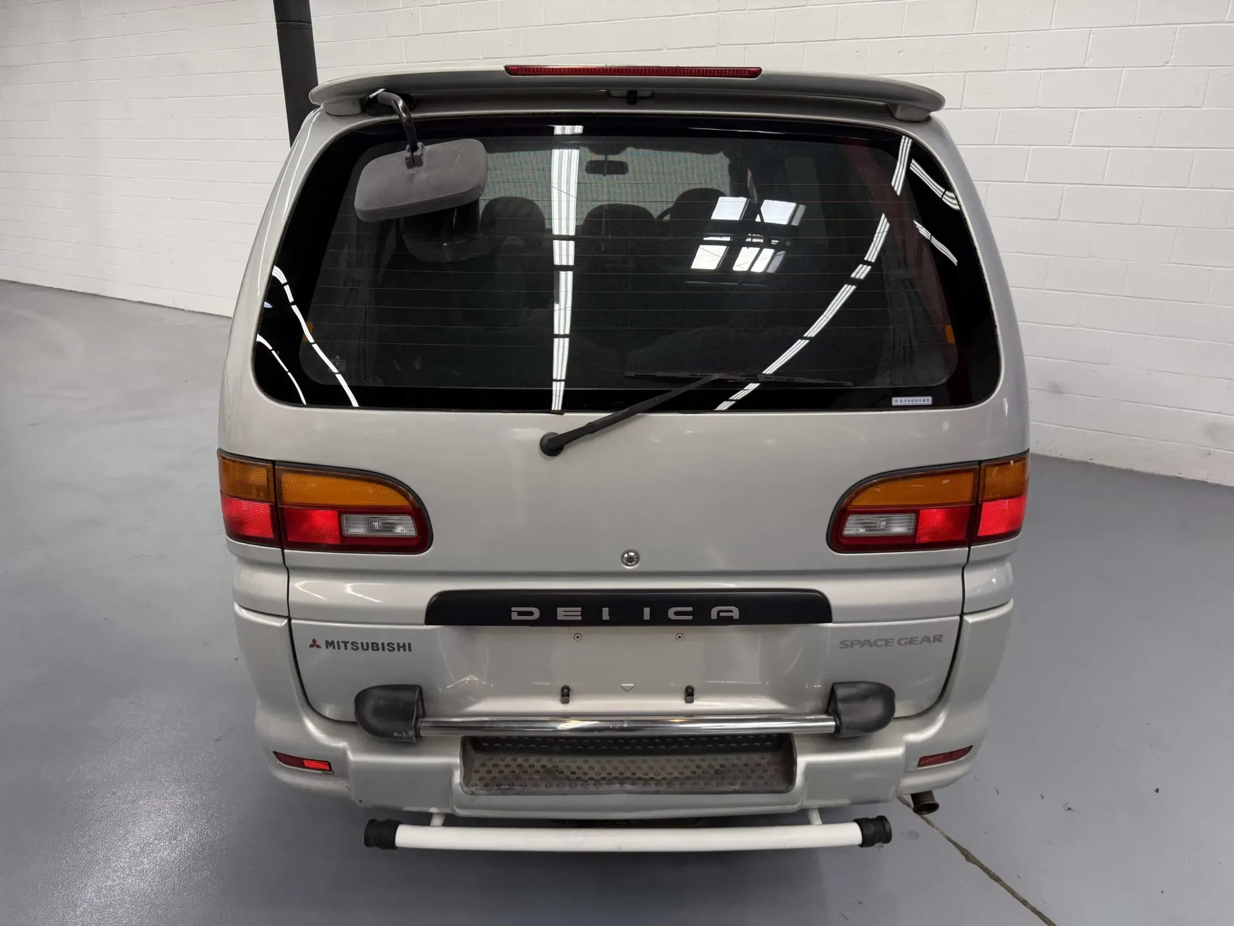 1996 Mitsubishi Delica Space Gear