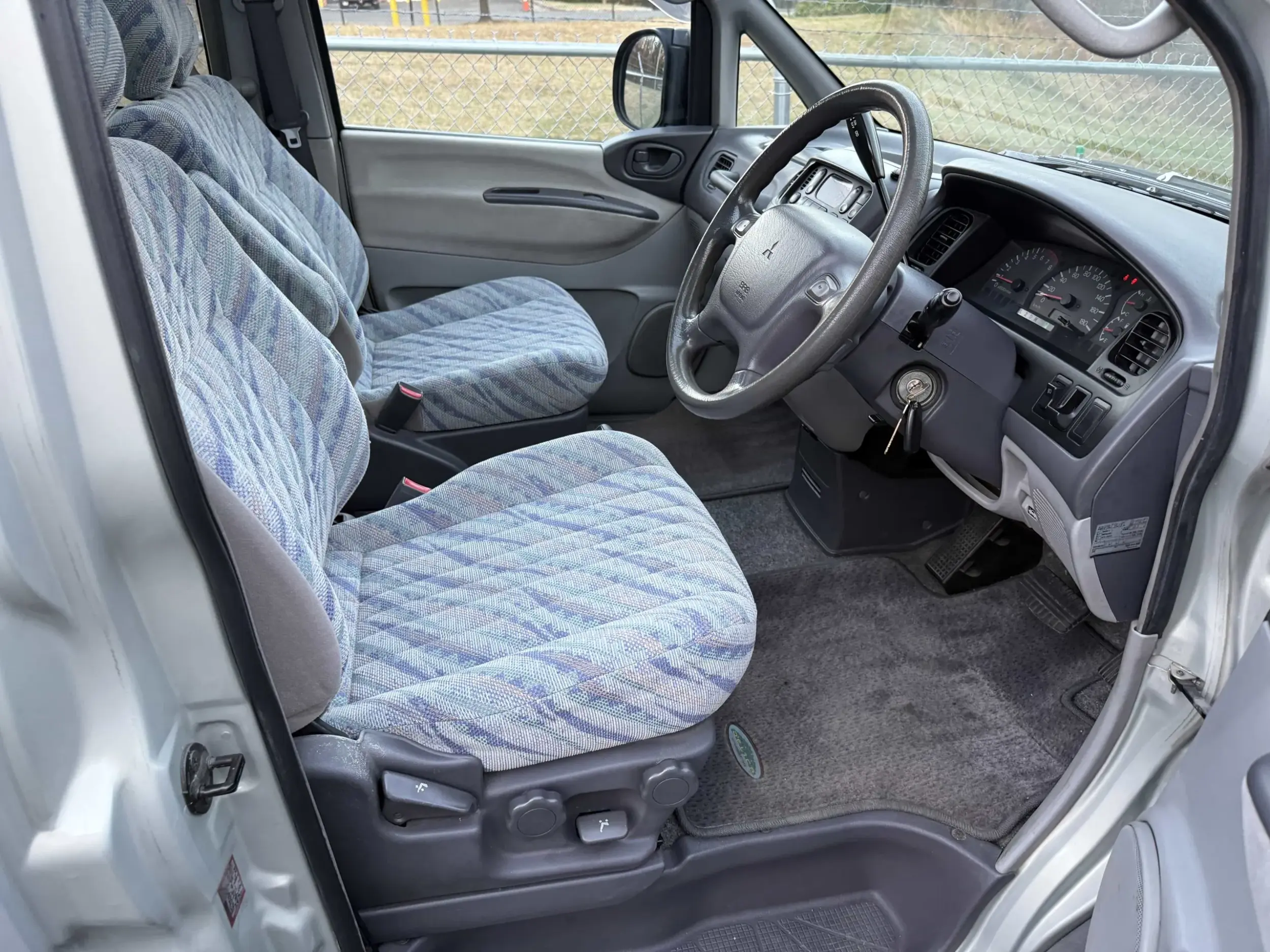 1996 Mitsubishi Delica Space Gear