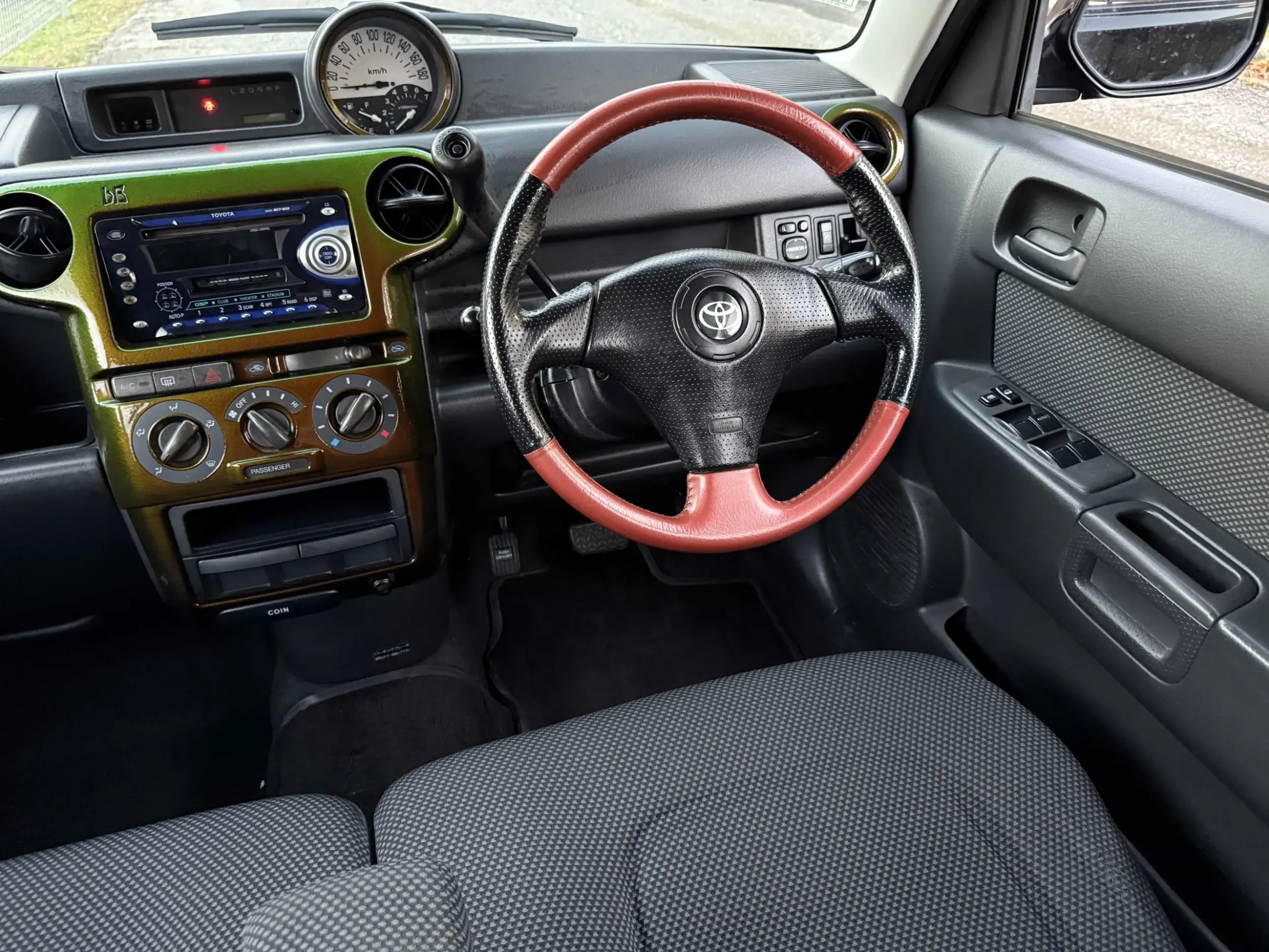 2000 Toyota bB ZX Edition 4WD