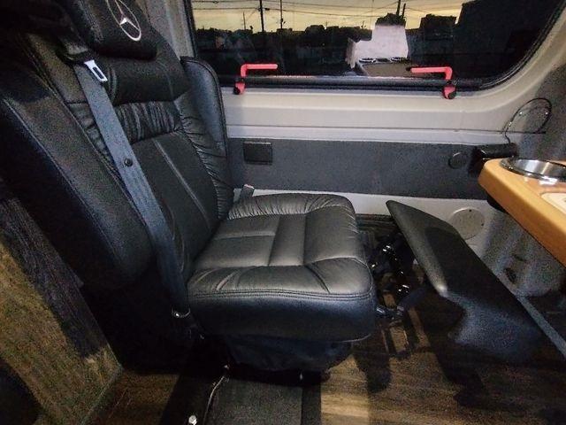 2014 Mercedes-Benz Sprinter 2500