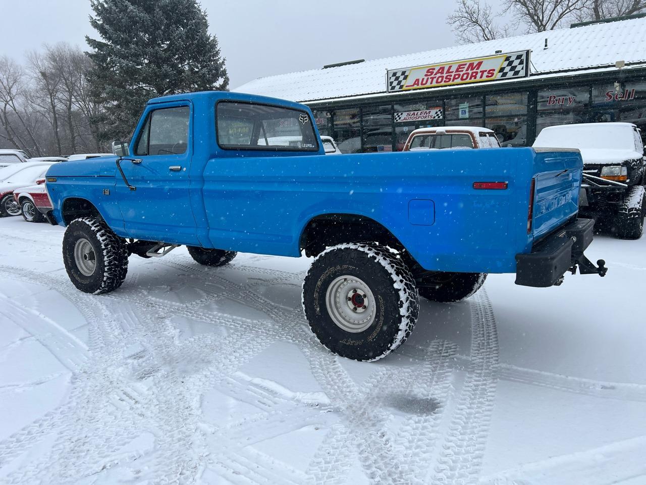 1976 Ford F-150 4×4 - 5