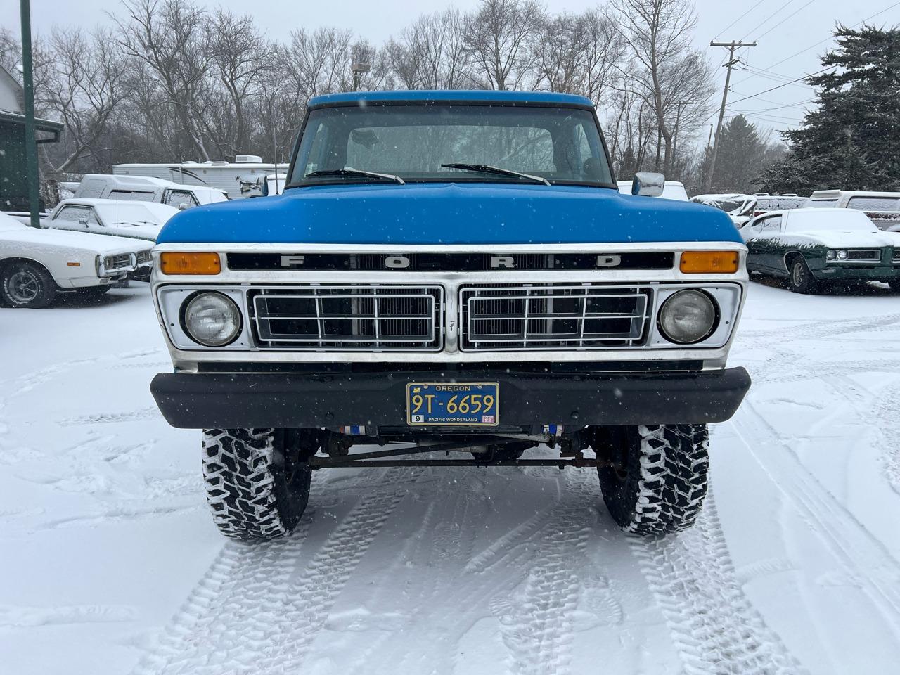 1976 Ford F-150 4×4 - 2