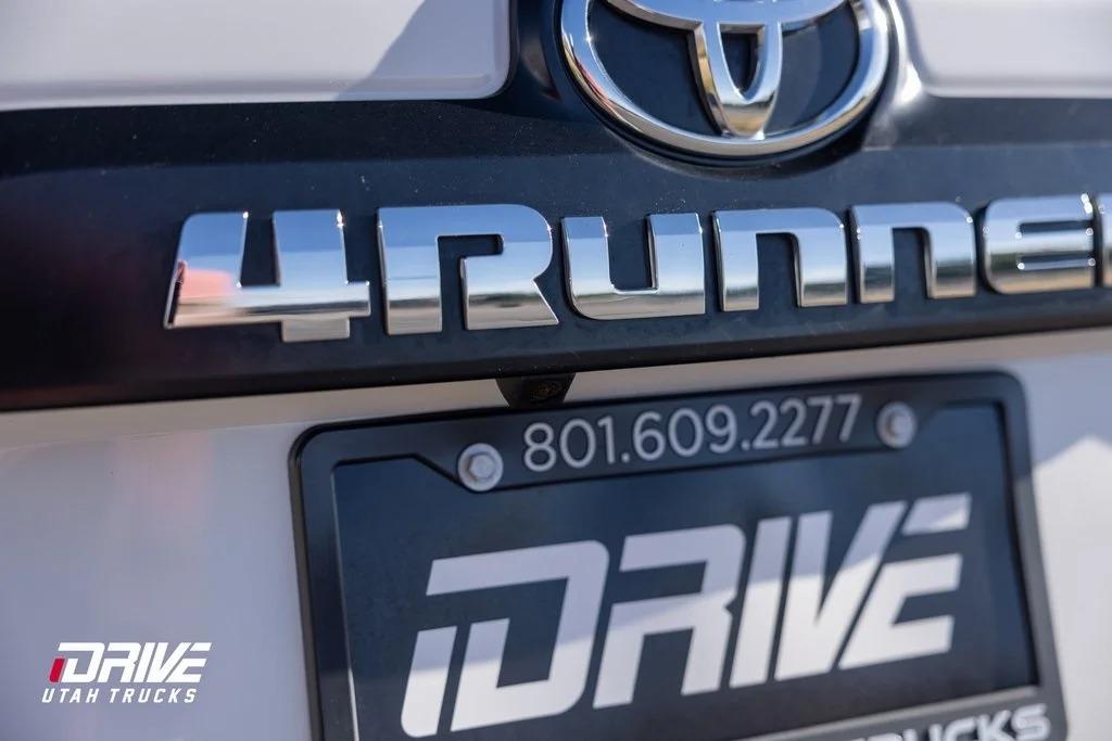 2022 Toyota 4Runner TRD Off-Road