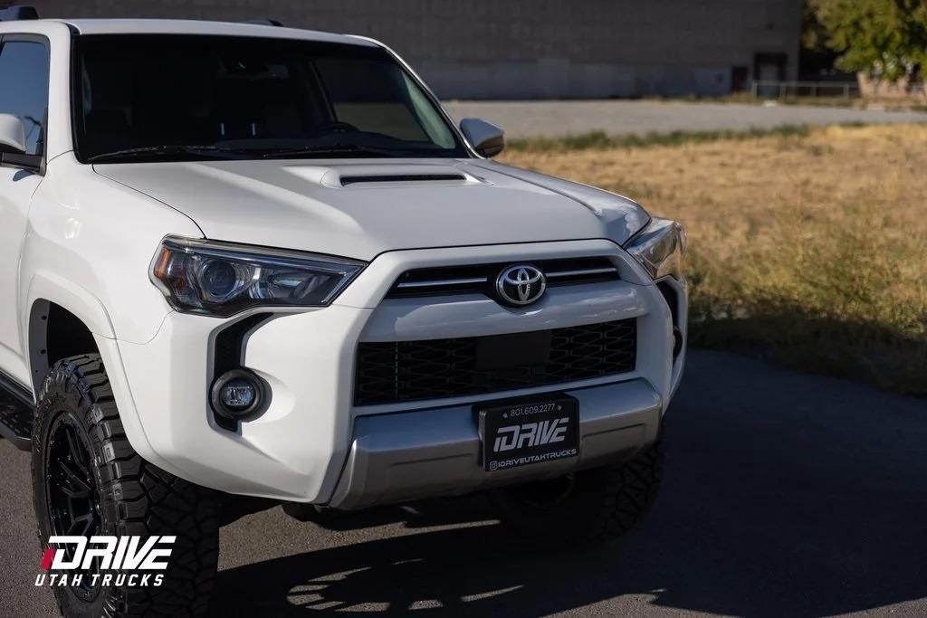 2022 Toyota 4Runner TRD Off-Road - 2