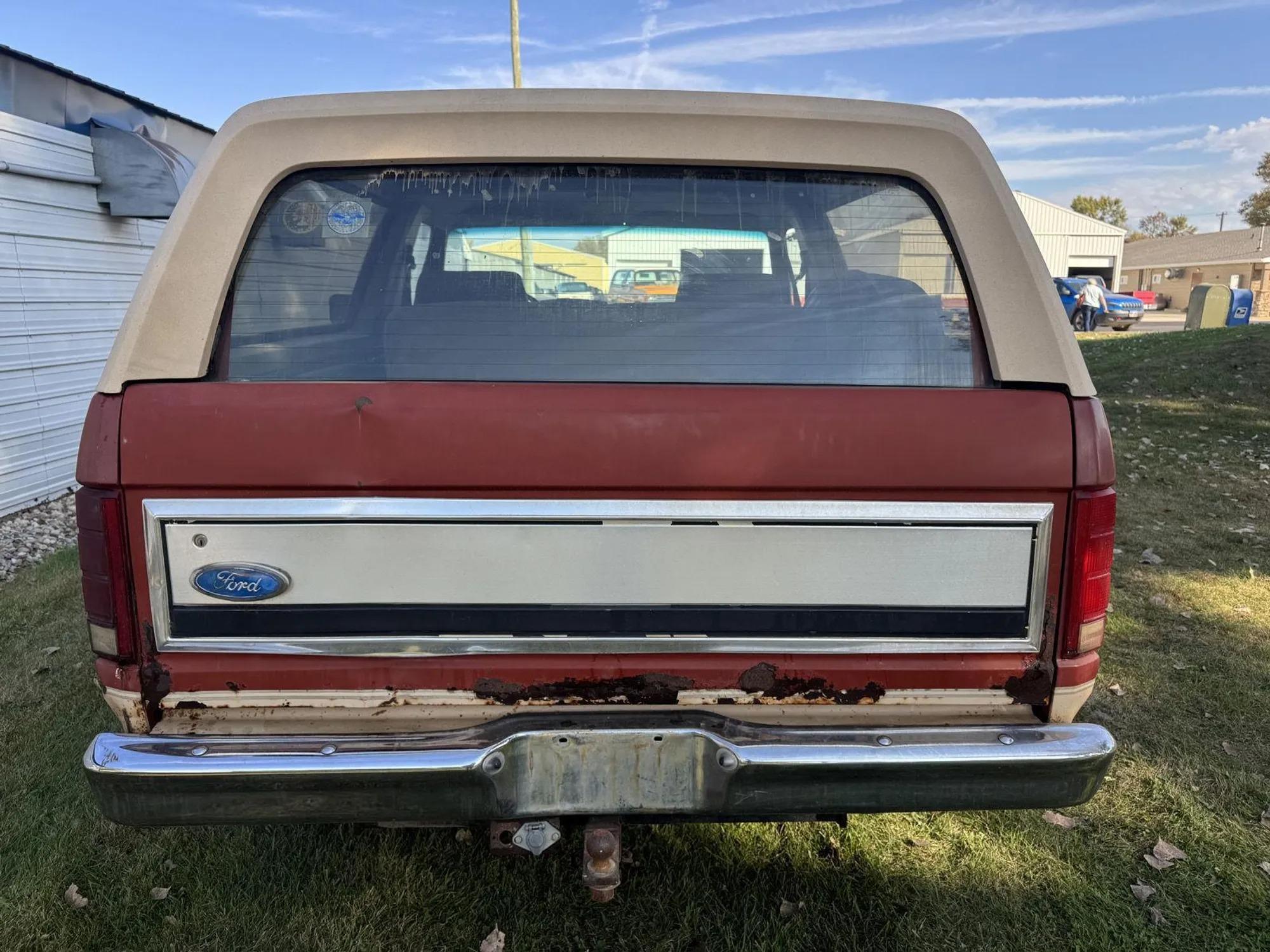 1986 Ford Bronco Eddie Bauer - 5