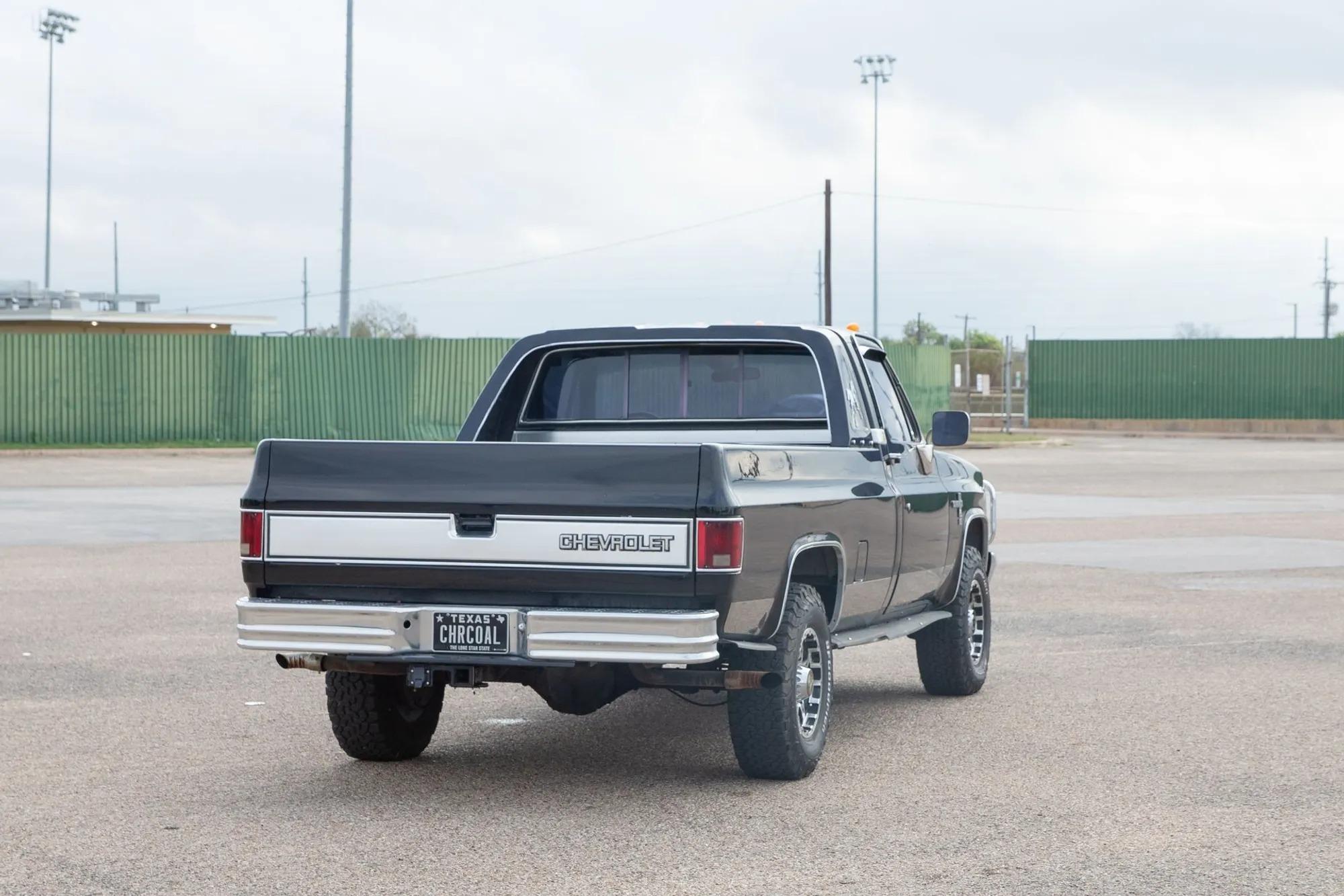 6.2L Detroit Diesel-Powered 1986 Chevrolet K20 Silverado Long Bed Pickup