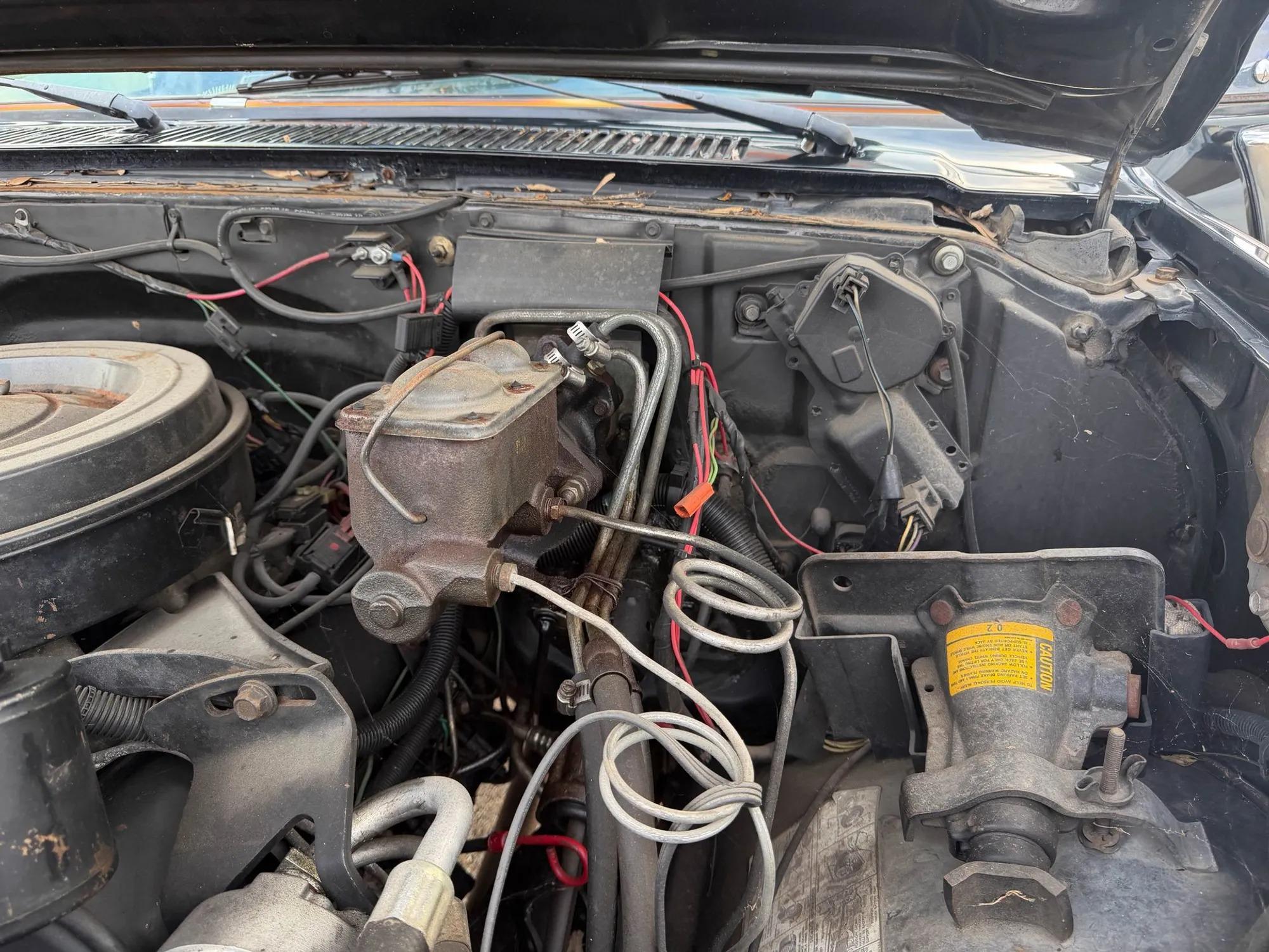 6.2L Detroit Diesel-Powered 1986 Chevrolet K20 Silverado Long Bed Pickup