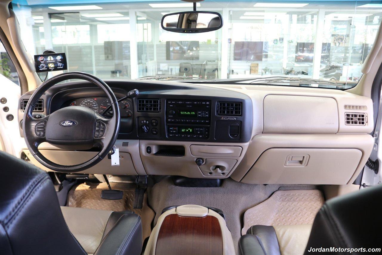 49k-Mile 2005 Ford Excursion Eddie Bauer