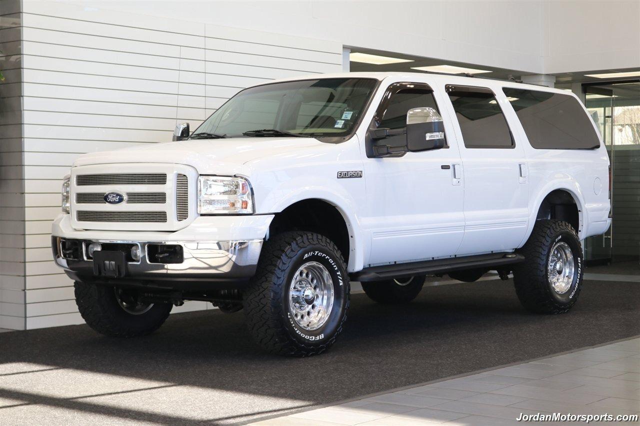 49k-Mile 2005 Ford Excursion Eddie Bauer - 2