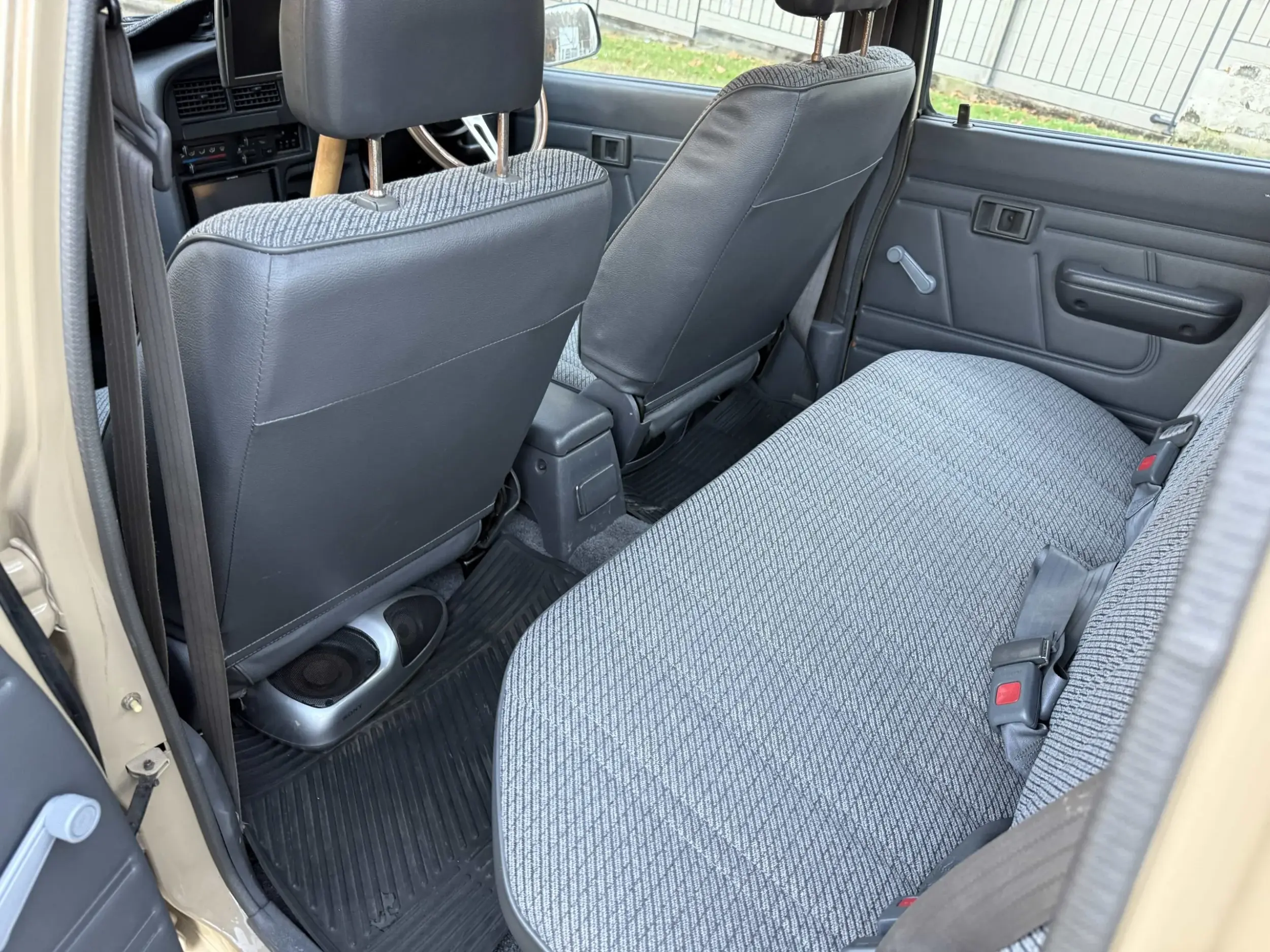 1991 Toyota Hilux LN107