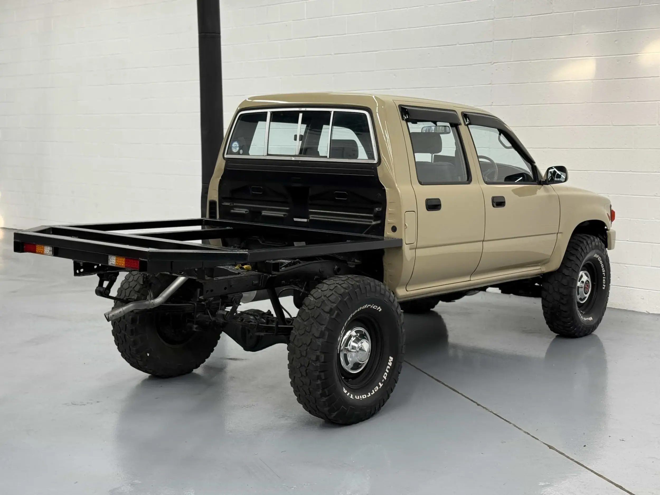 1991 Toyota Hilux LN107