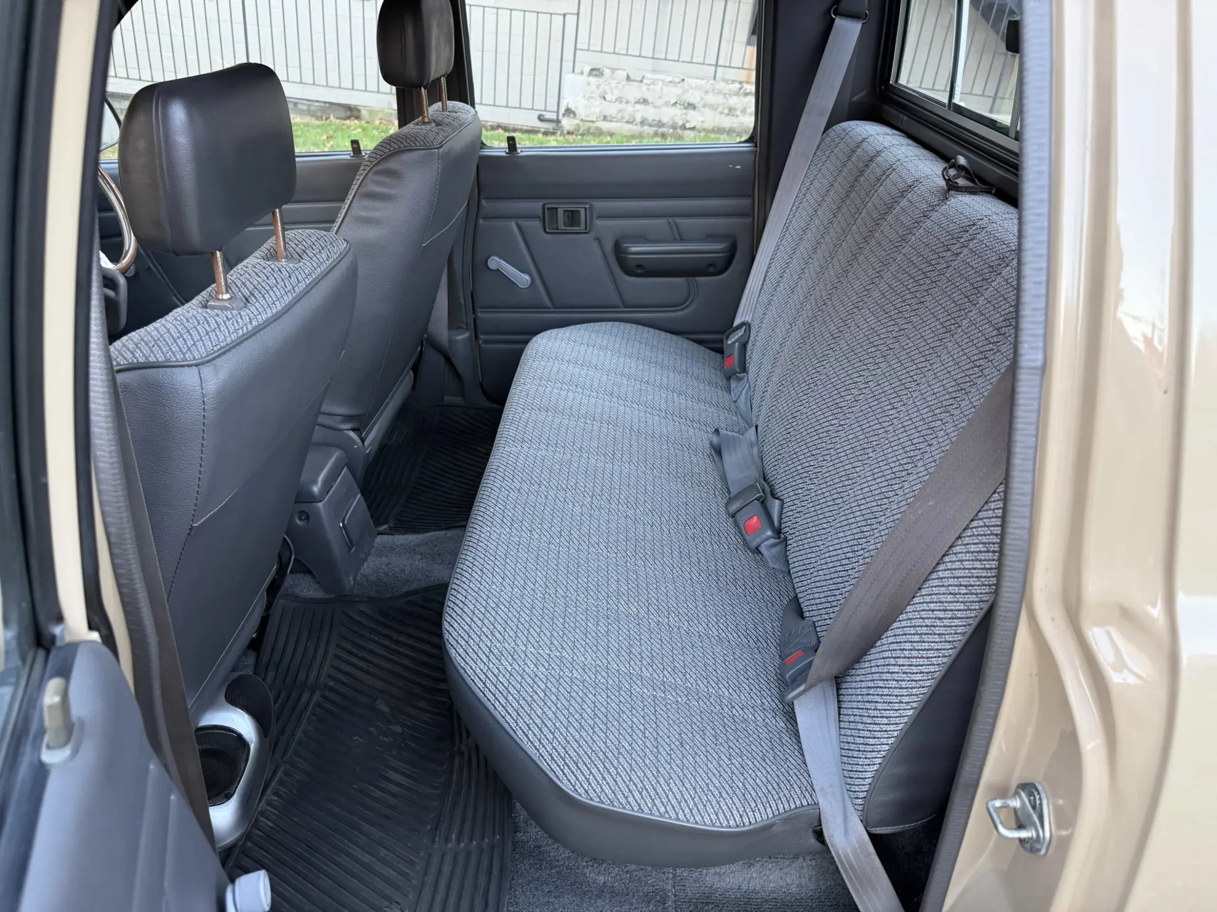 1991 Toyota Hilux LN107