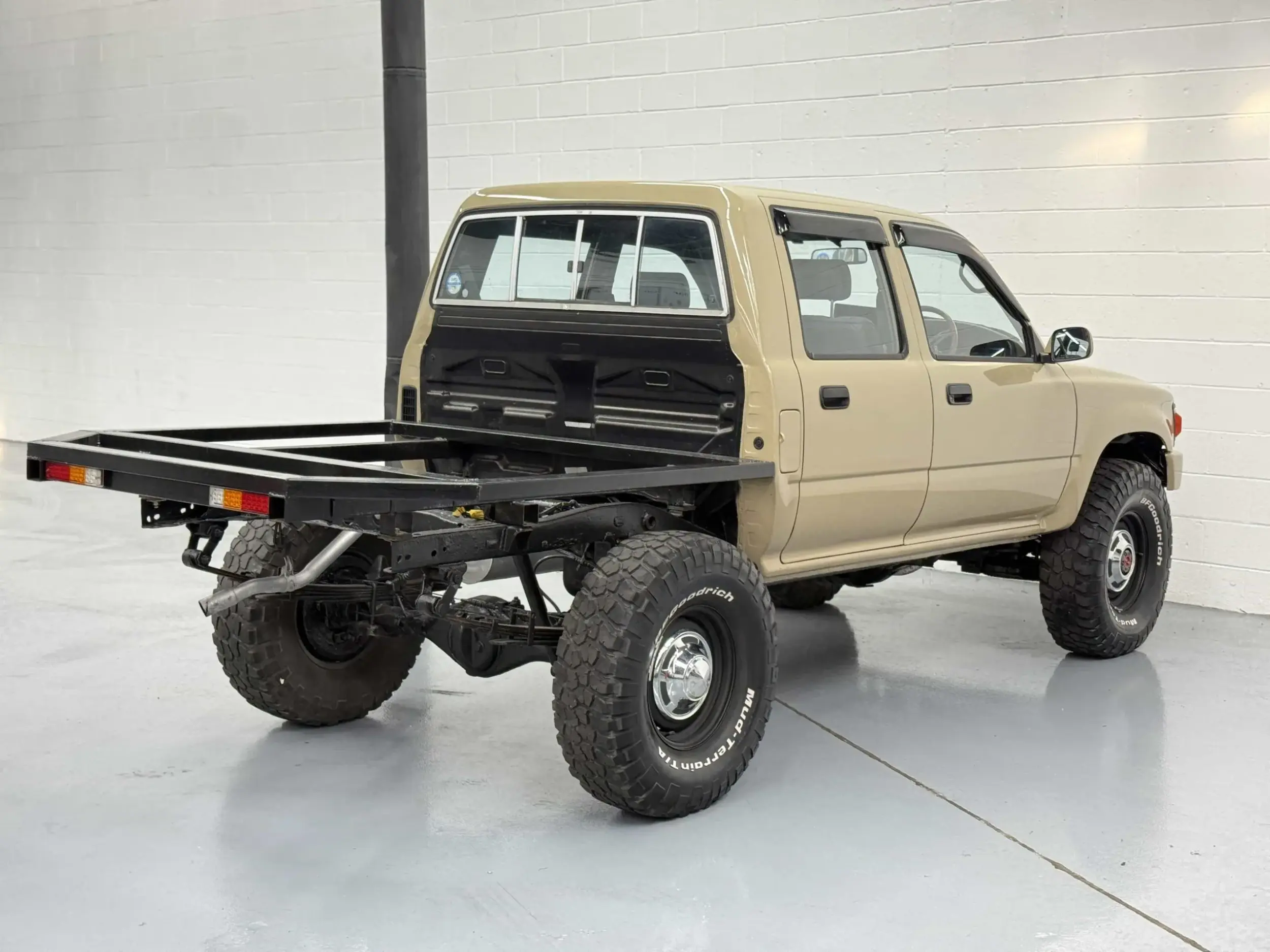 1991 Toyota Hilux LN107