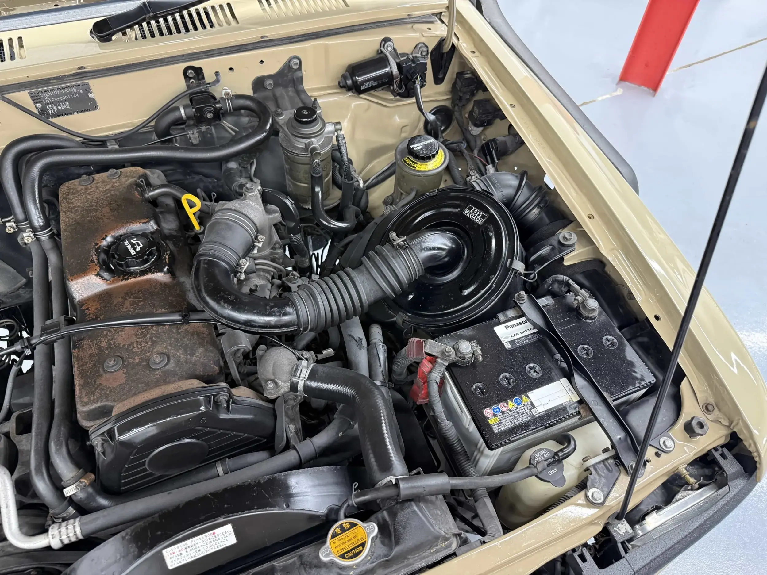 1991 Toyota Hilux LN107