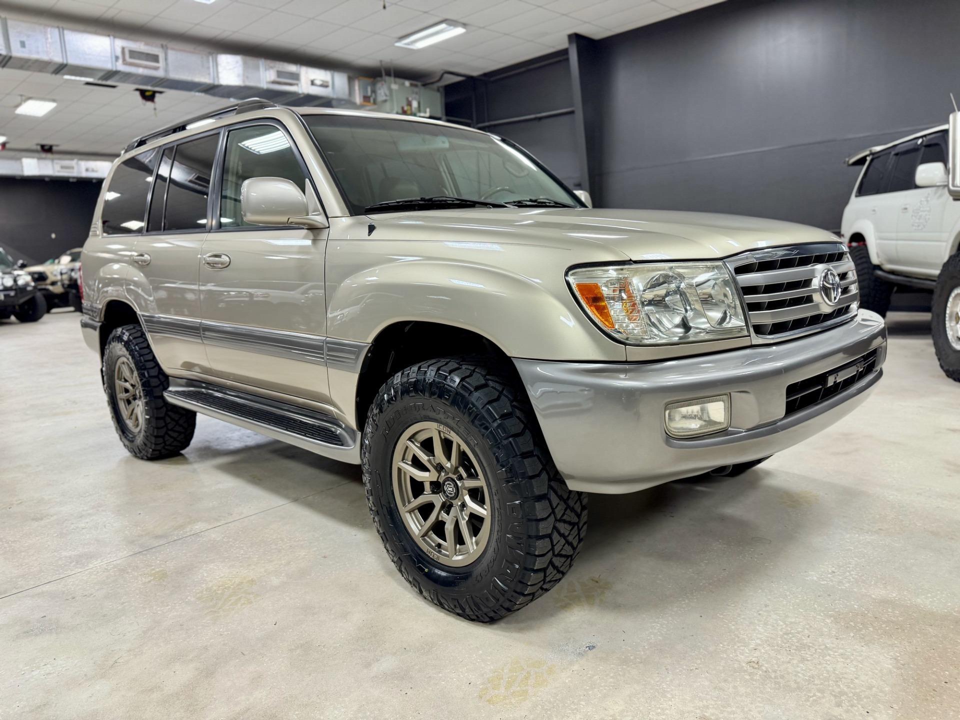 2006 Toyota Land Cruiser - 5