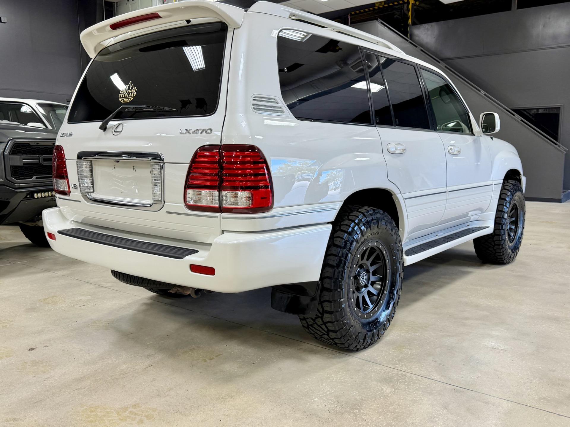 2006 Lexus LX 470 - 3