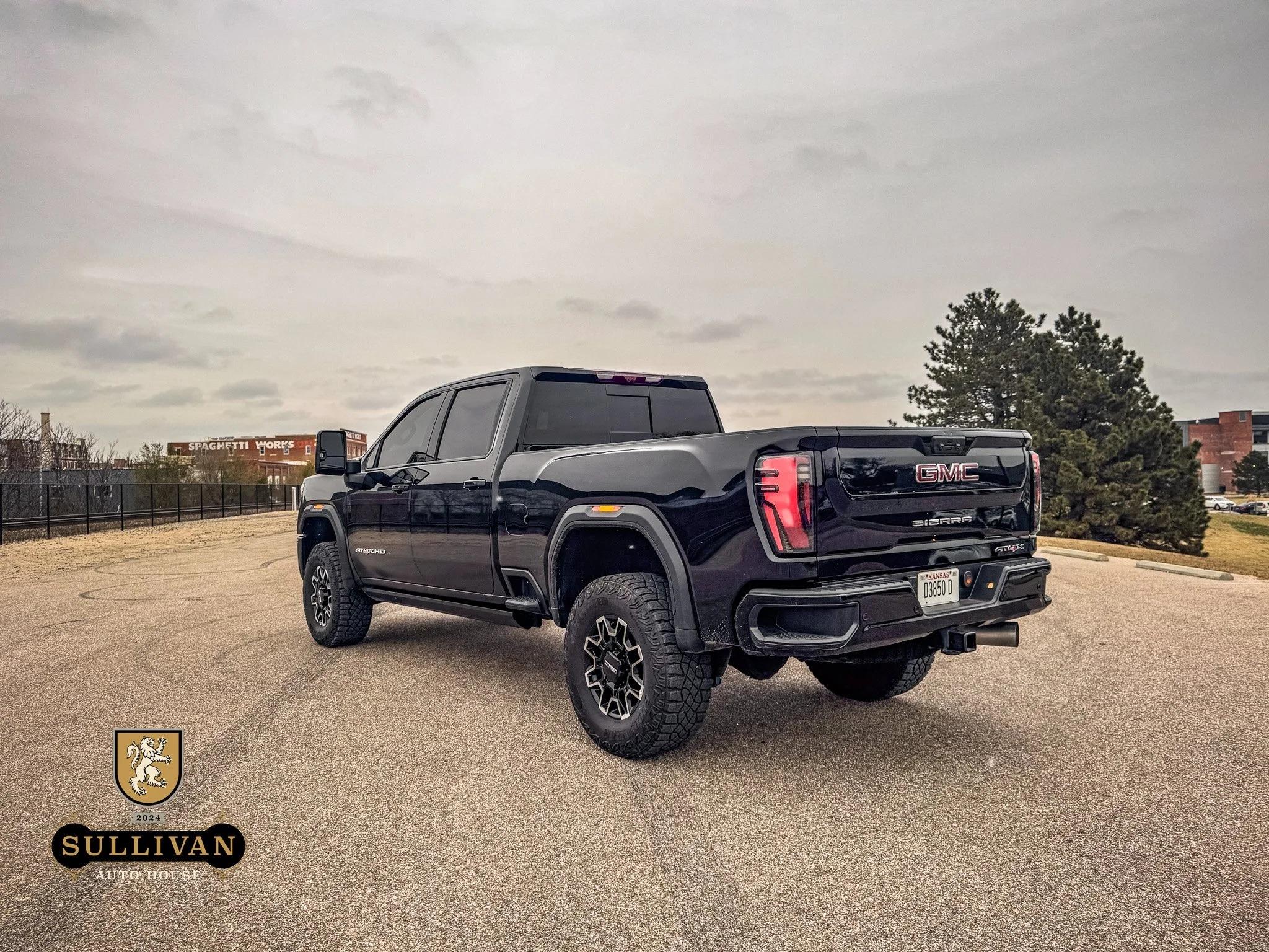 2025 GMC Sierra 2500 AT4-X - 4