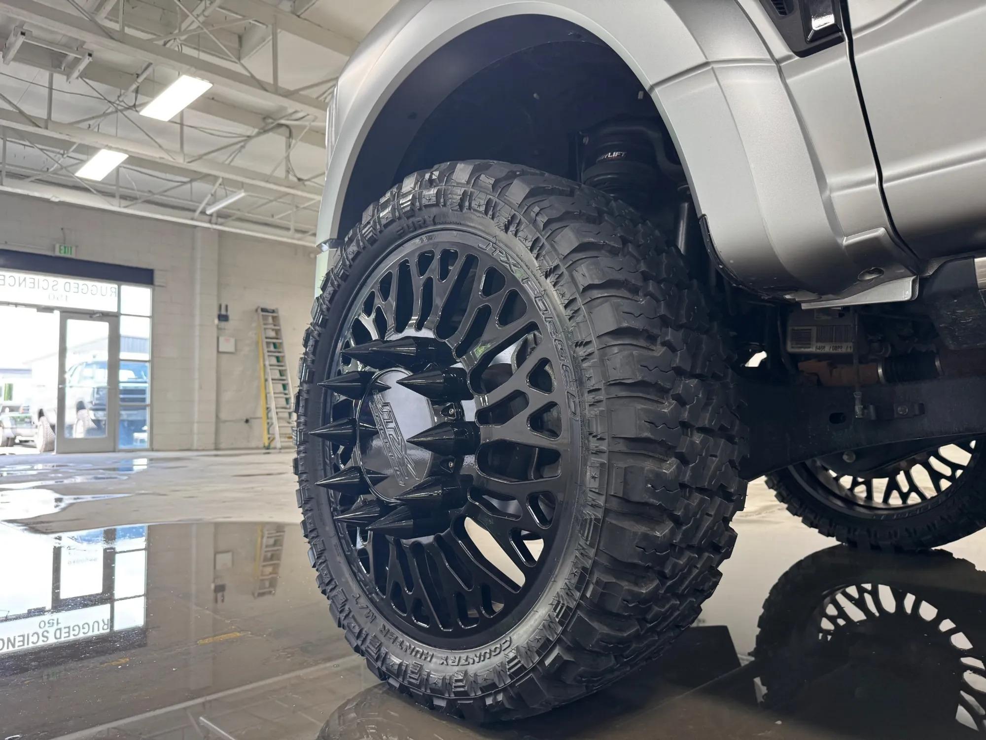 2024 Ford F-450 Super Duty Platinum