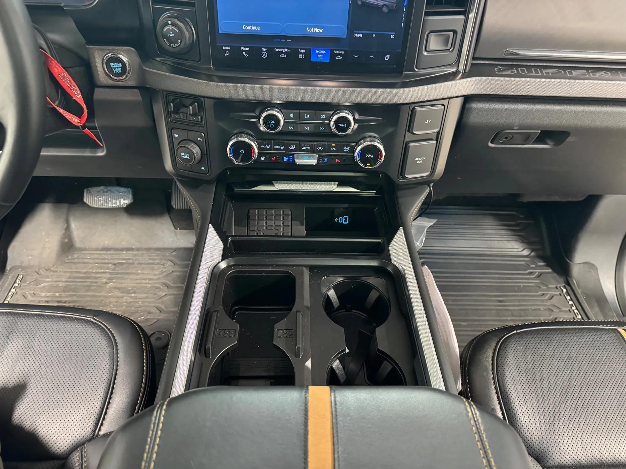 2024 Ford F-450 Super Duty Platinum