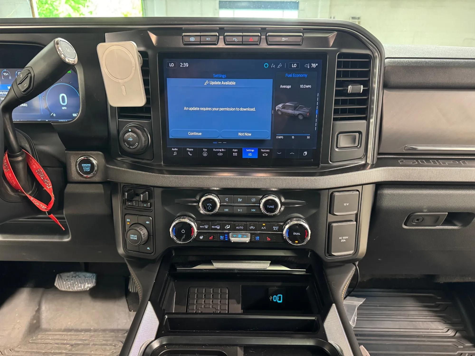 2024 Ford F-450 Super Duty Platinum