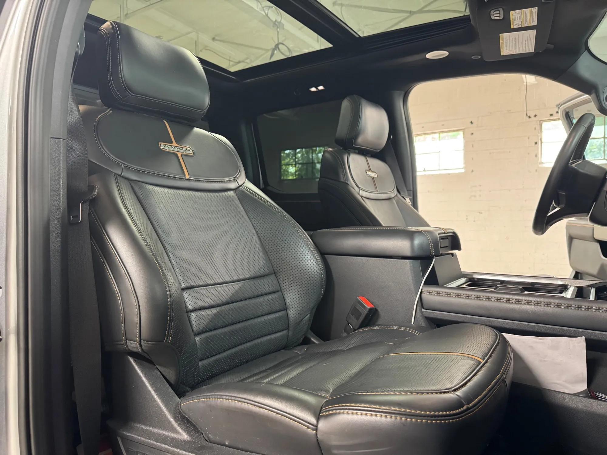 2024 Ford F-450 Super Duty Platinum