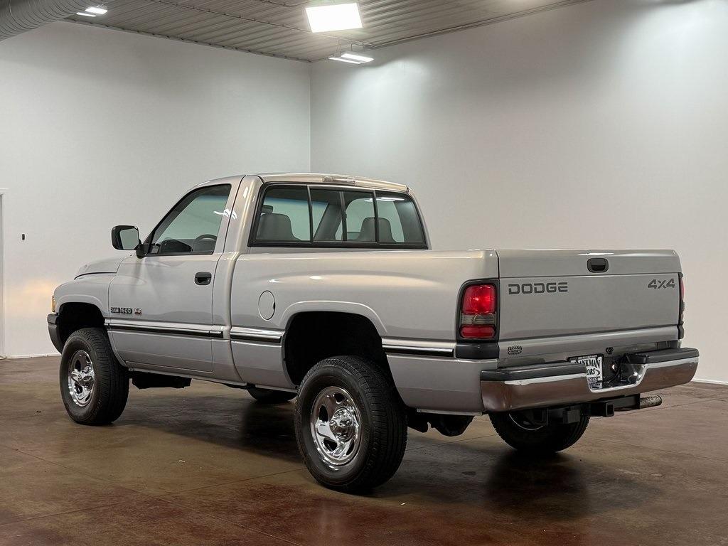 22k-Mile 1994 Dodge Ram 1500 LT - 5