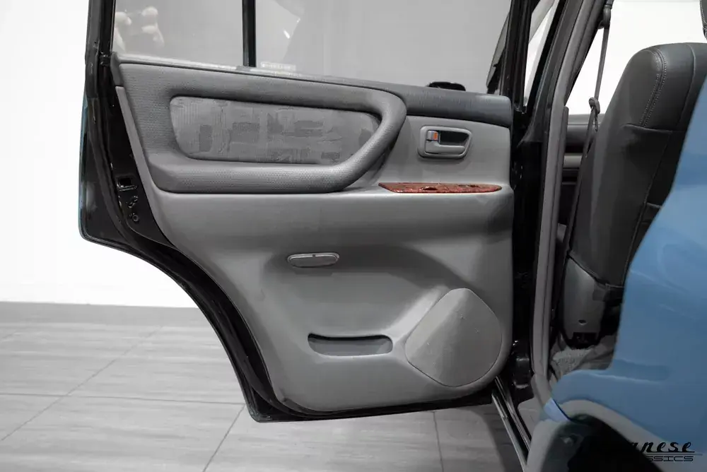 1999 Toyota Land Cruiser J100