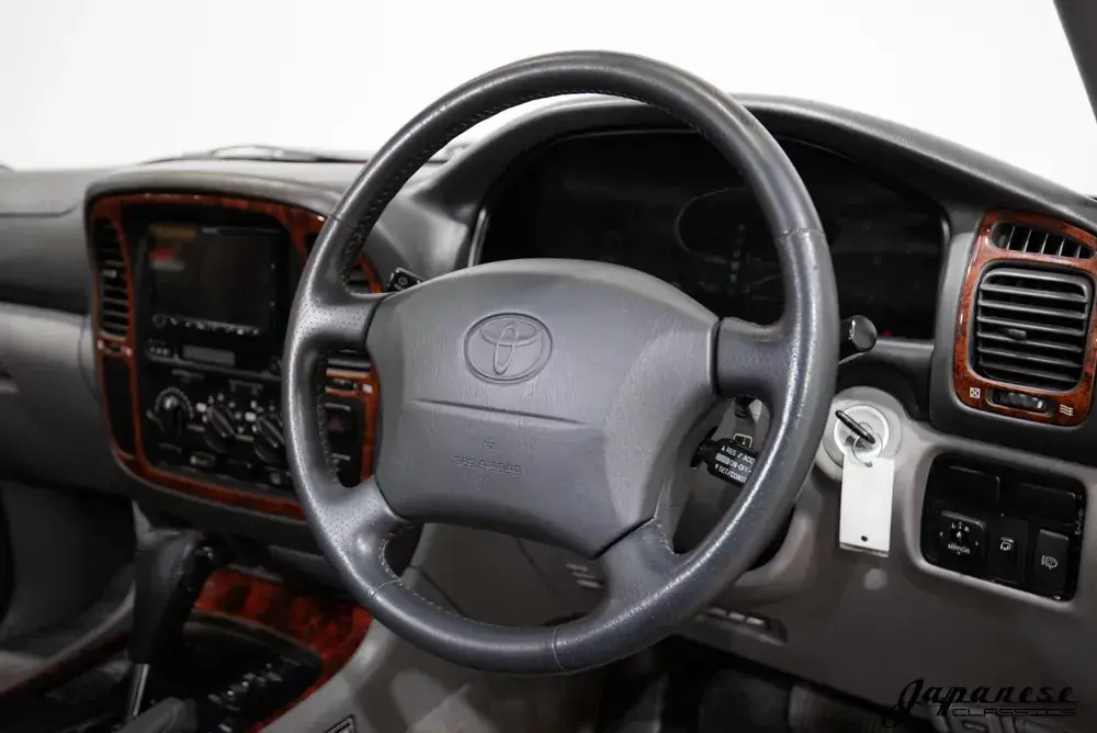 1999 Toyota Land Cruiser J100