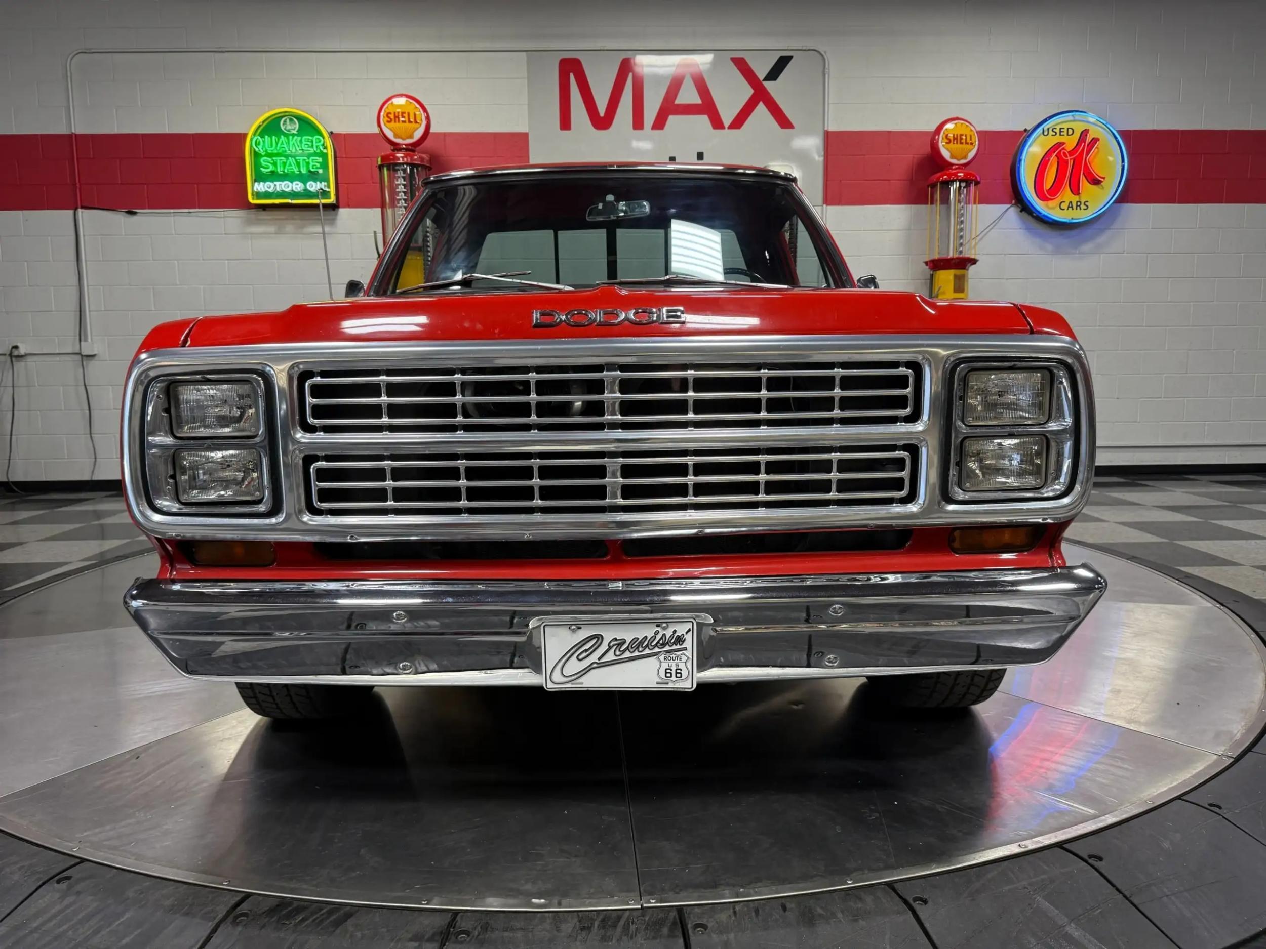 1979 Dodge D150 Li'l Red Express