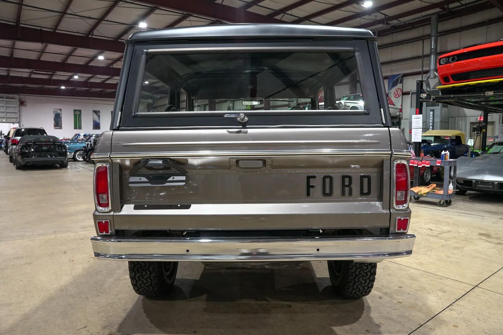 1973 Ford Bronco - 3