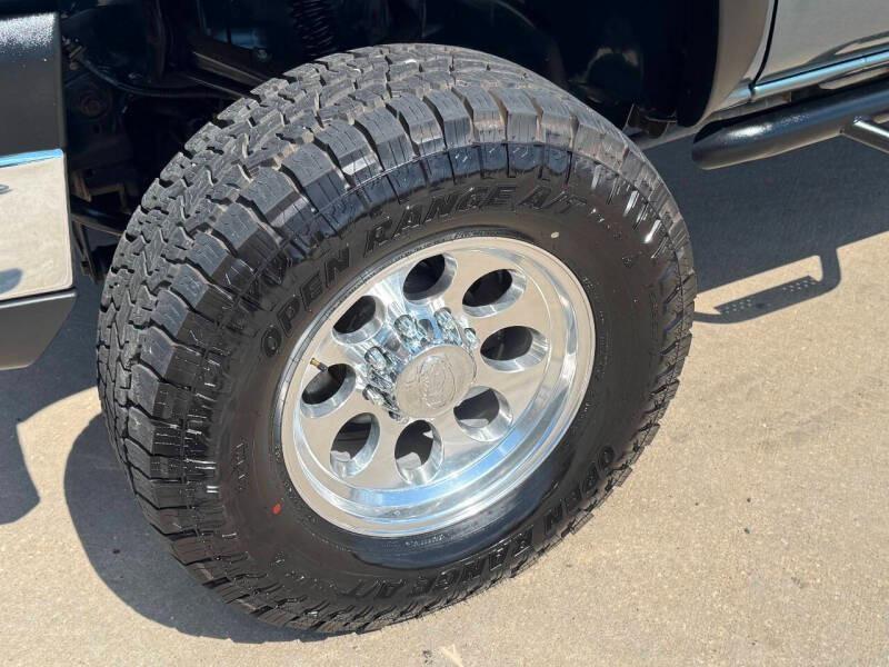 LBZ-Powered 2006 Chevrolet Silverado 3500