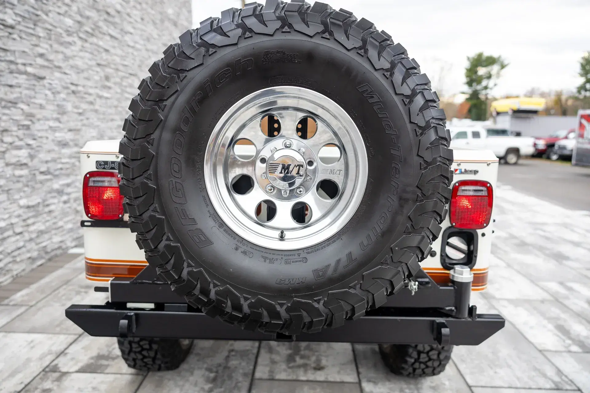 1982 Jeep CJ-8 Scrambler