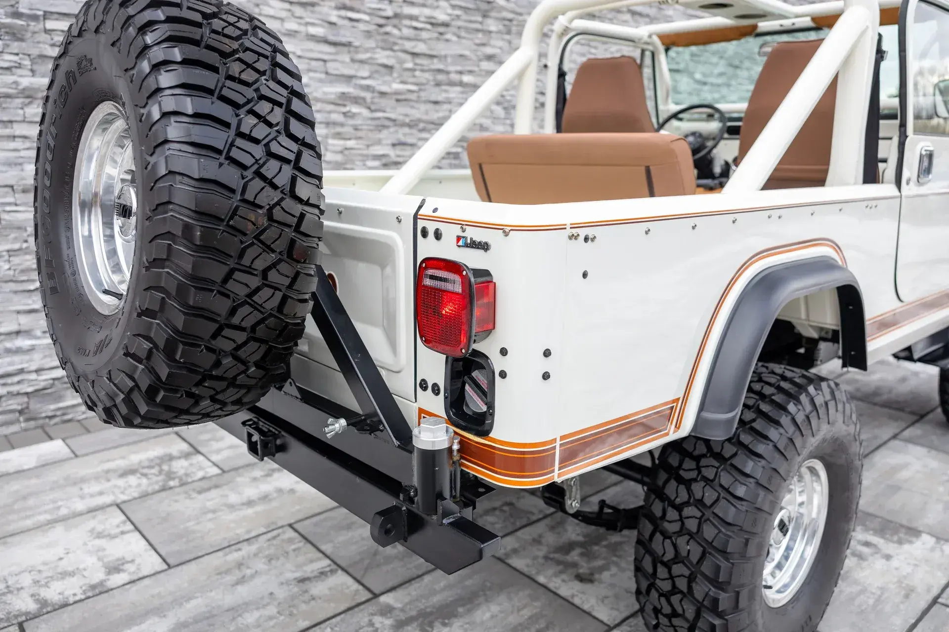 1982 Jeep CJ-8 Scrambler