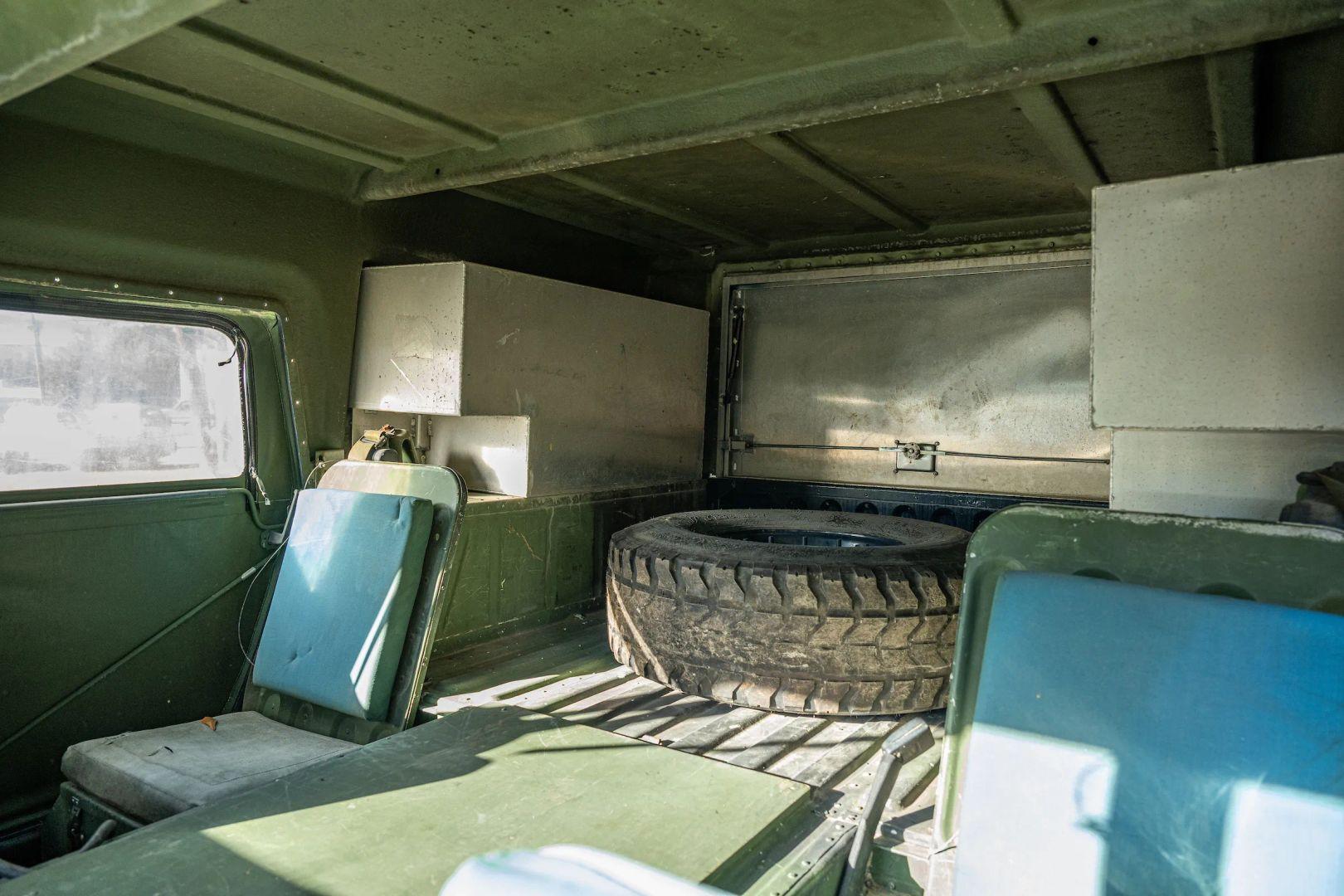 1990 AM General M998 HMMWV