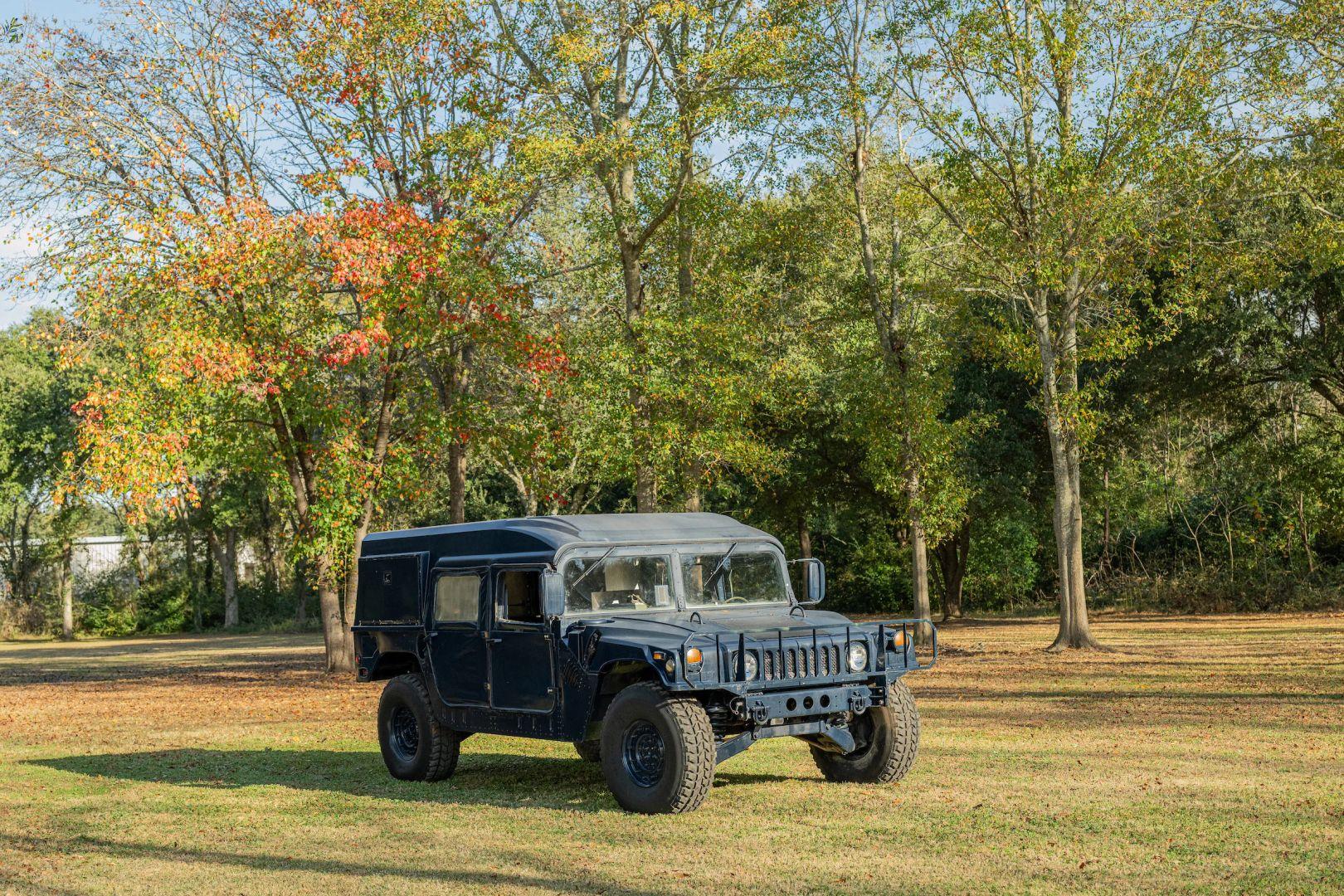 1990 AM General M998 HMMWV