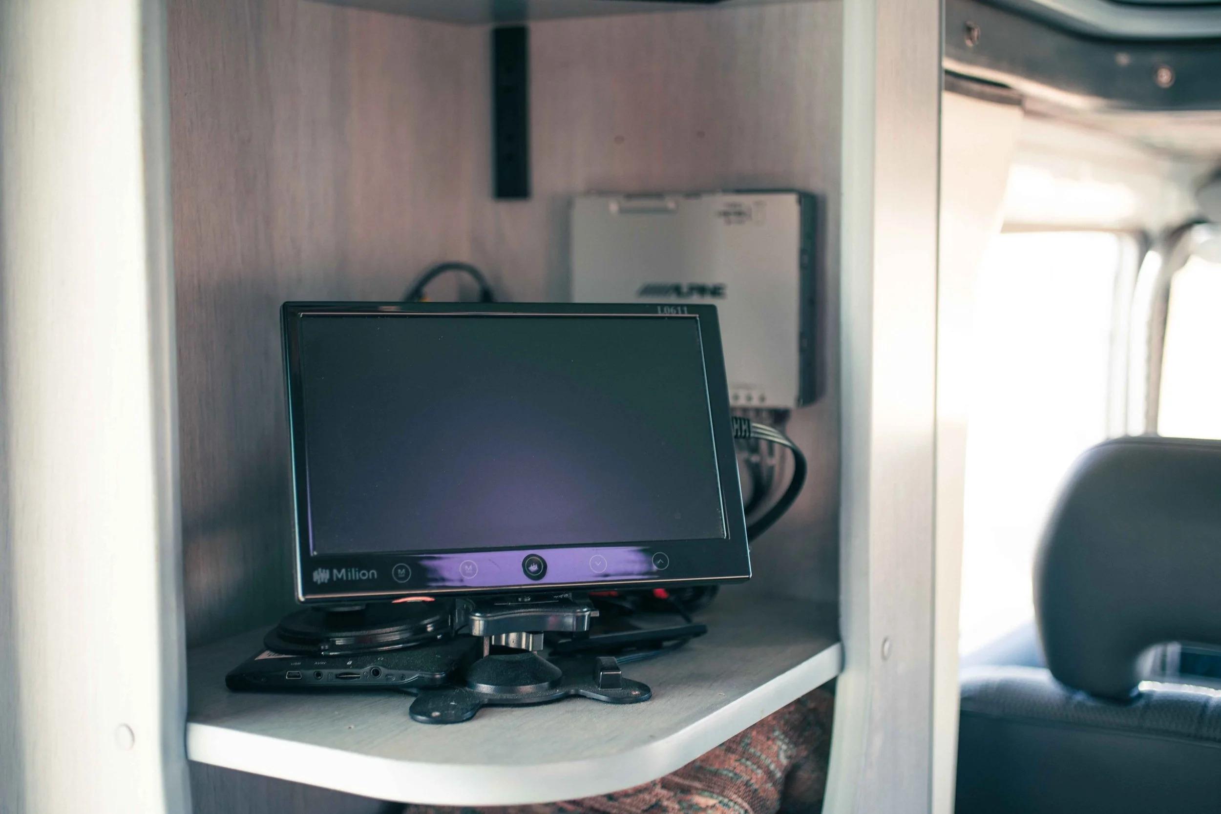 1996 Mitsubishi Delica JB470 Camper Van