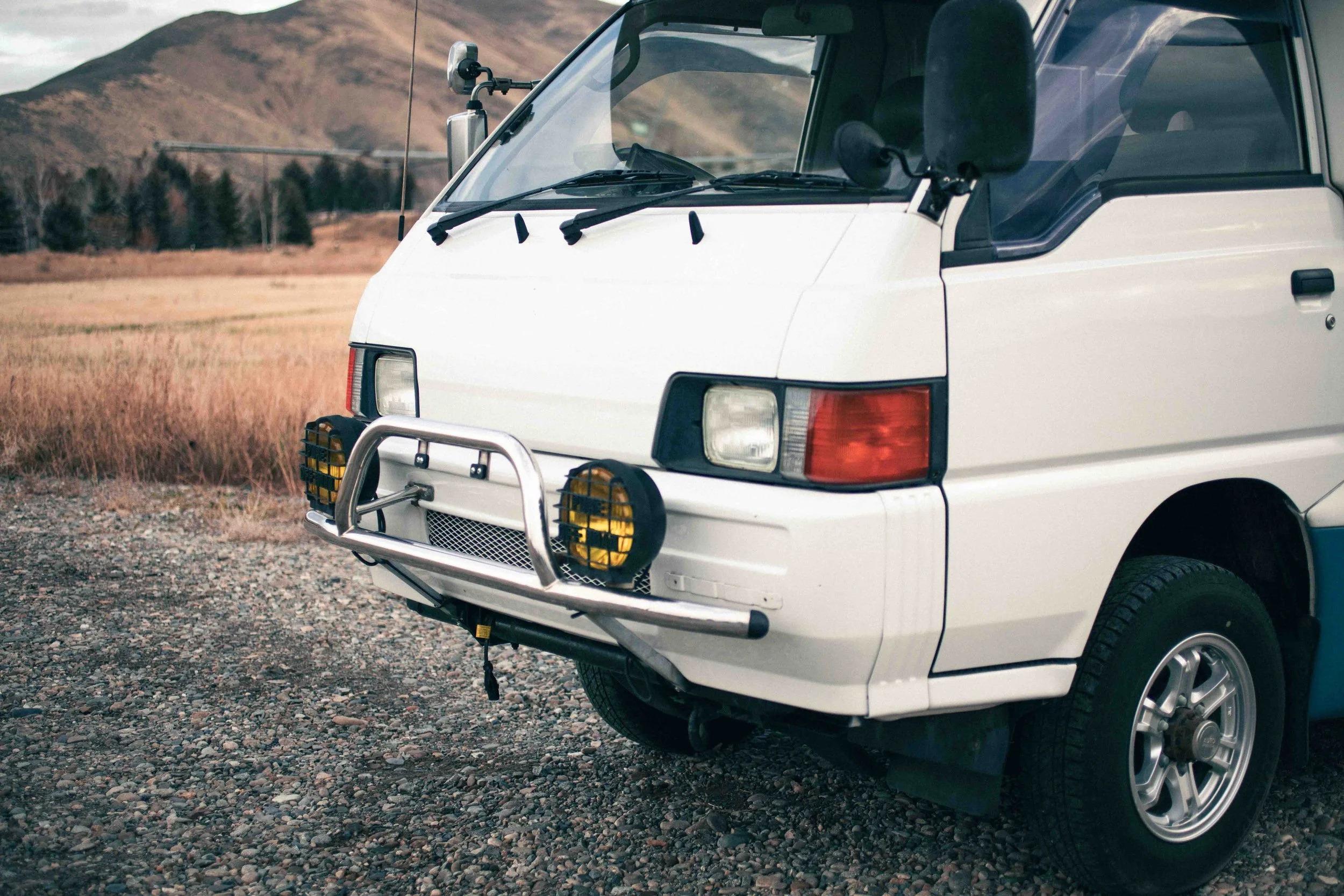1996 Mitsubishi Delica JB470 Camper Van