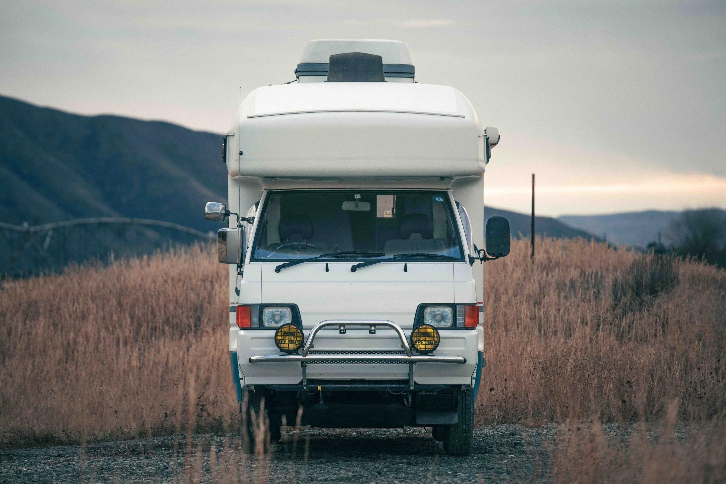 1996 Mitsubishi Delica JB470 Camper Van