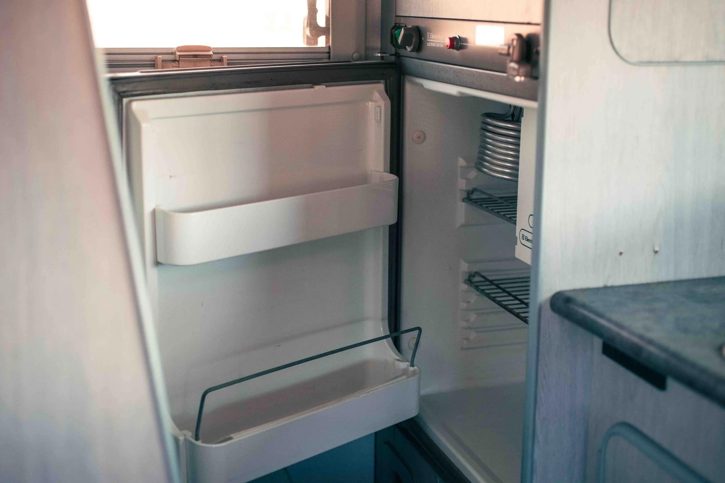 1996 Mitsubishi Delica JB470 Camper Van