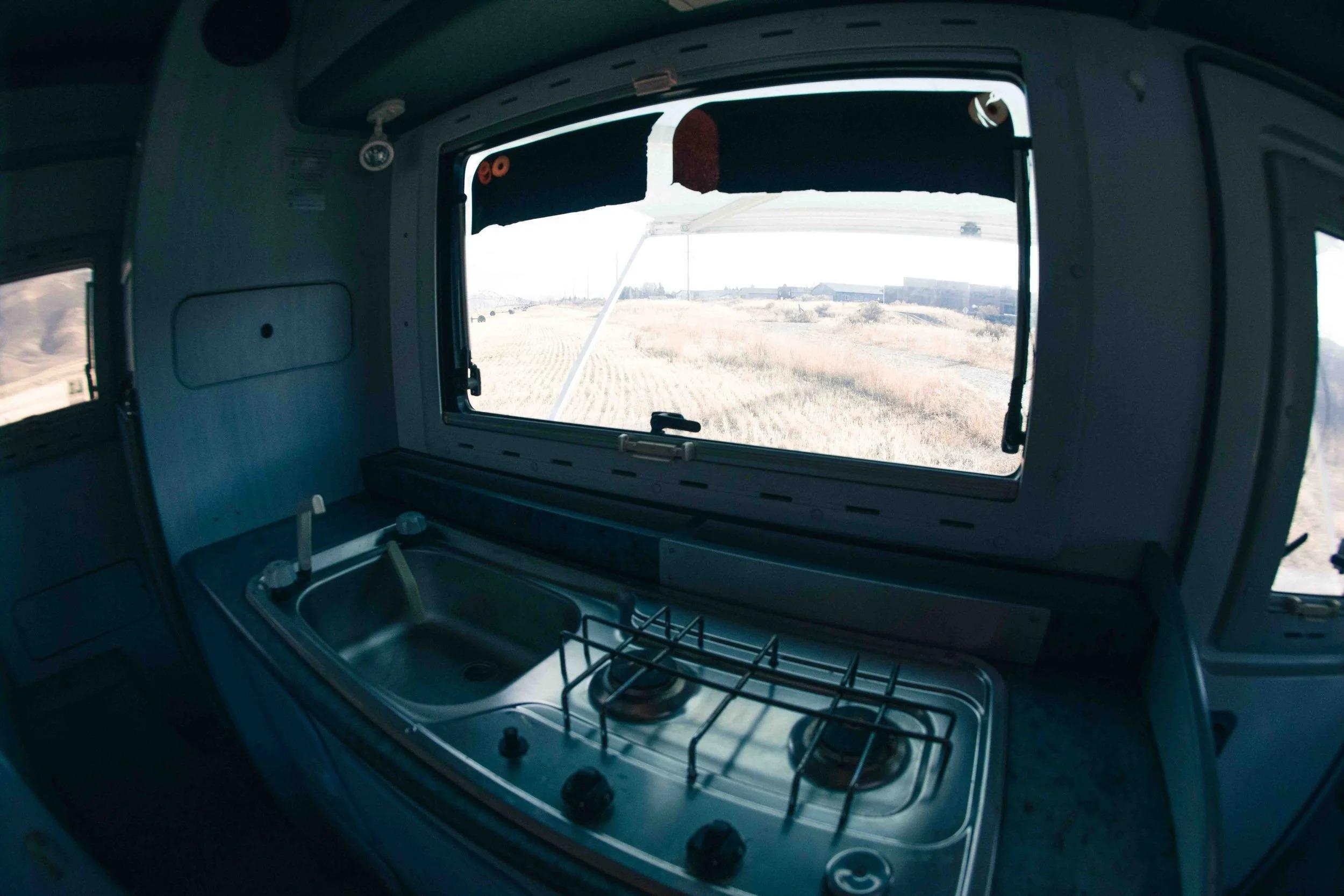 1996 Mitsubishi Delica JB470 Camper Van