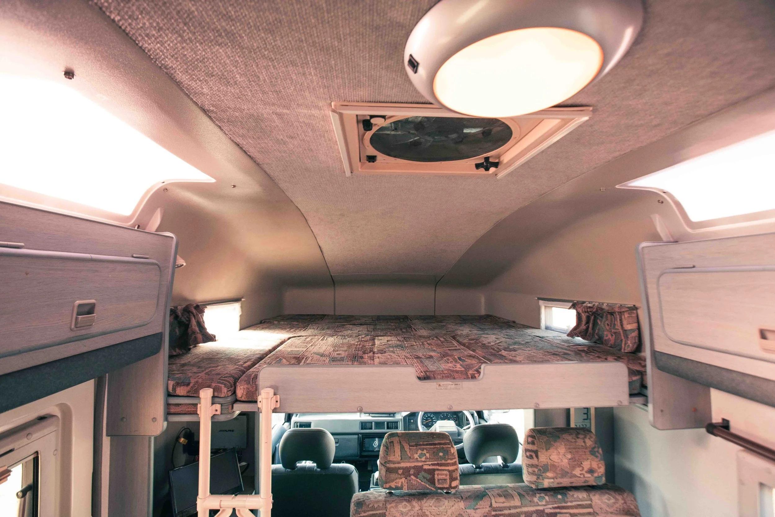 1996 Mitsubishi Delica JB470 Camper Van