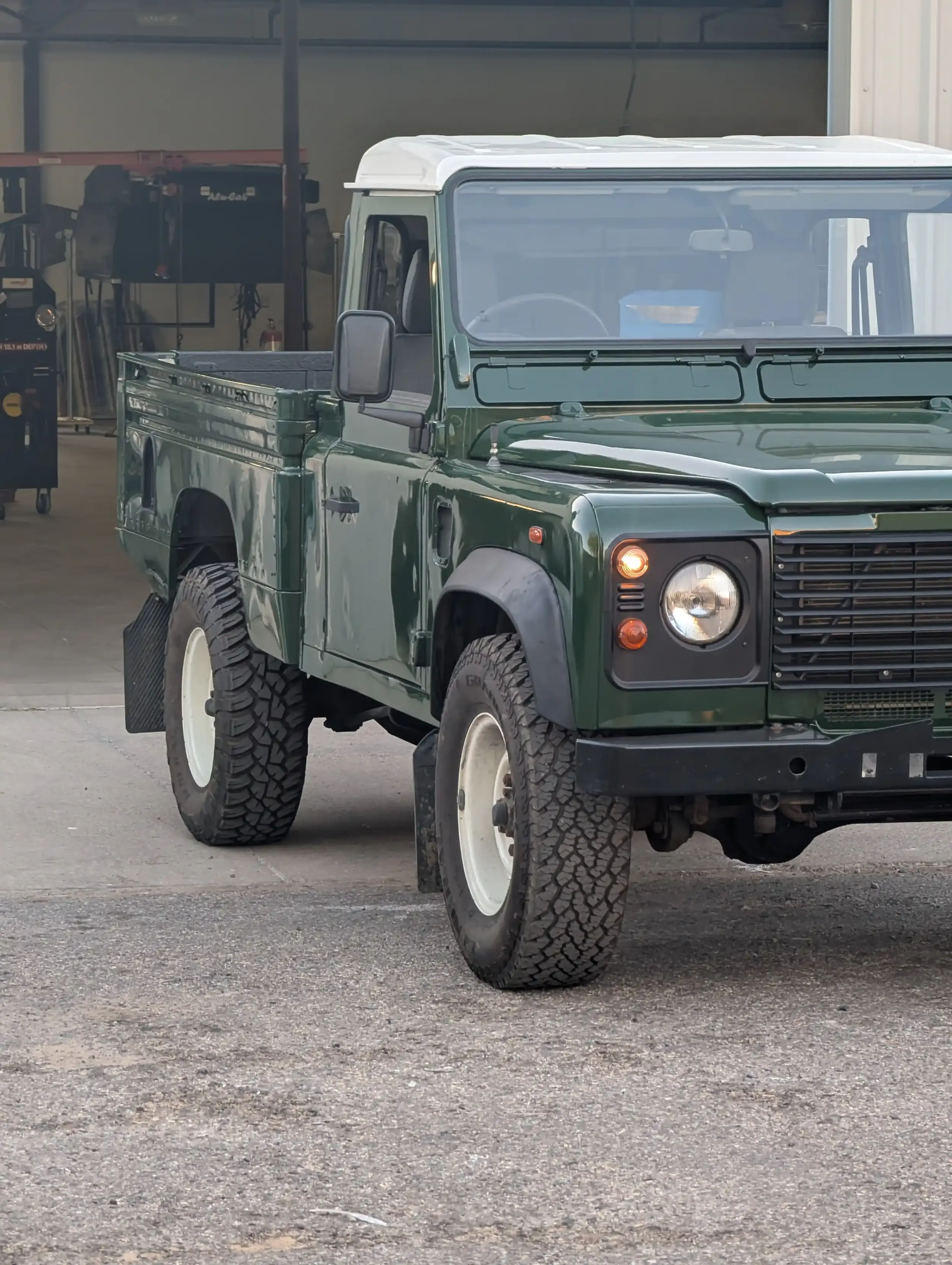 2000 Land Rover Defender 110 Hi-Cap Pickup Td5