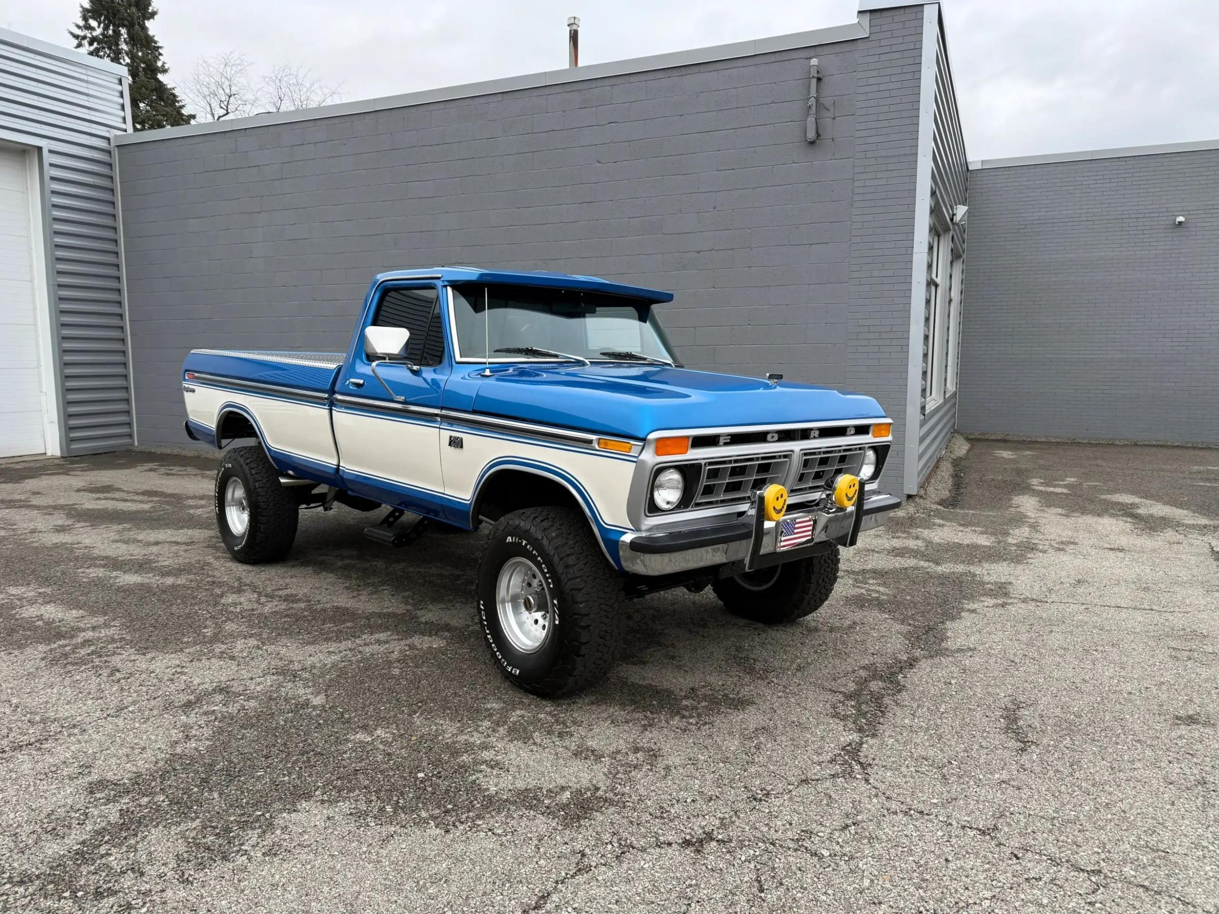 1975 Ford F-250 Explorer