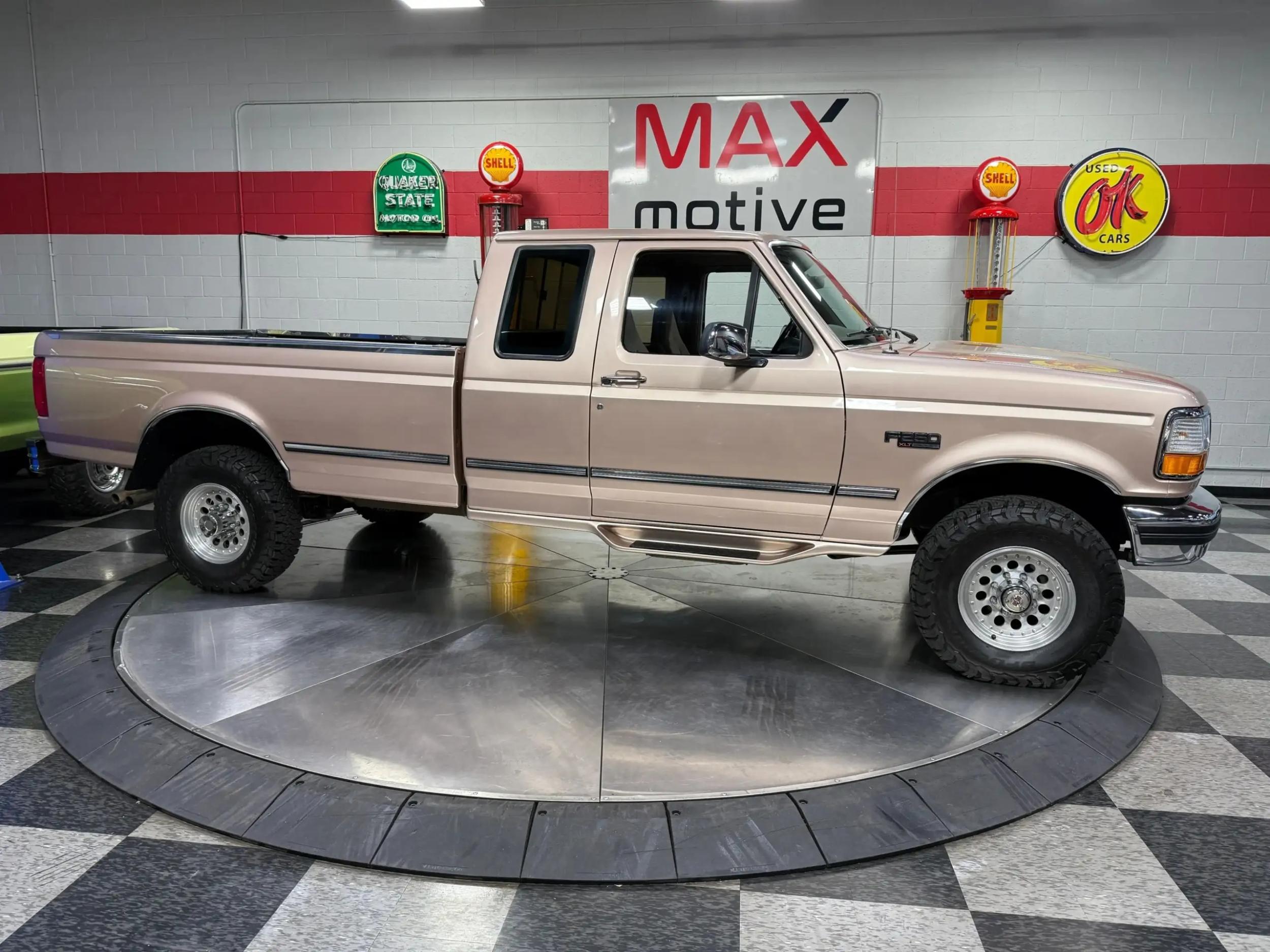 1996 Ford F-250 LT